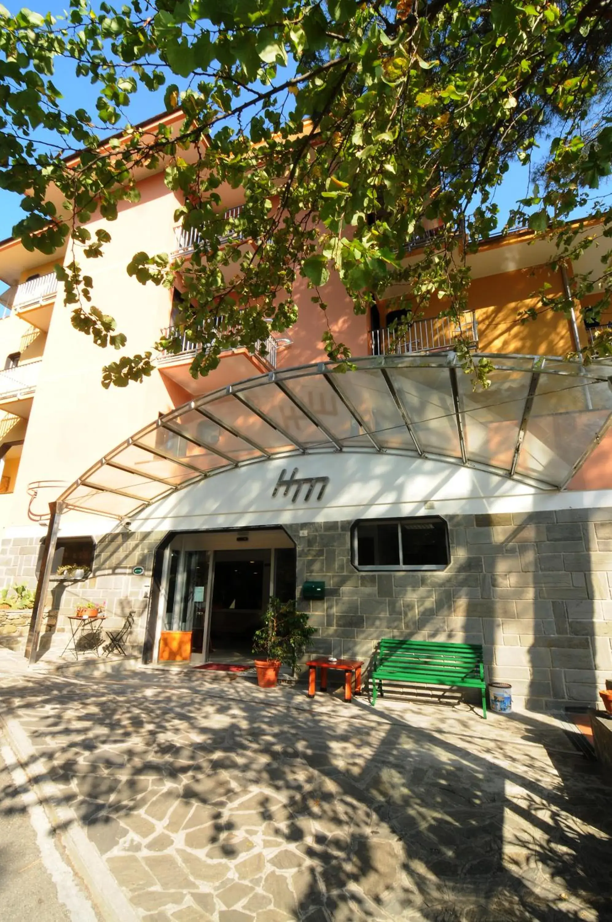 Facade/entrance, Property Building in Hotel Residence Mondial