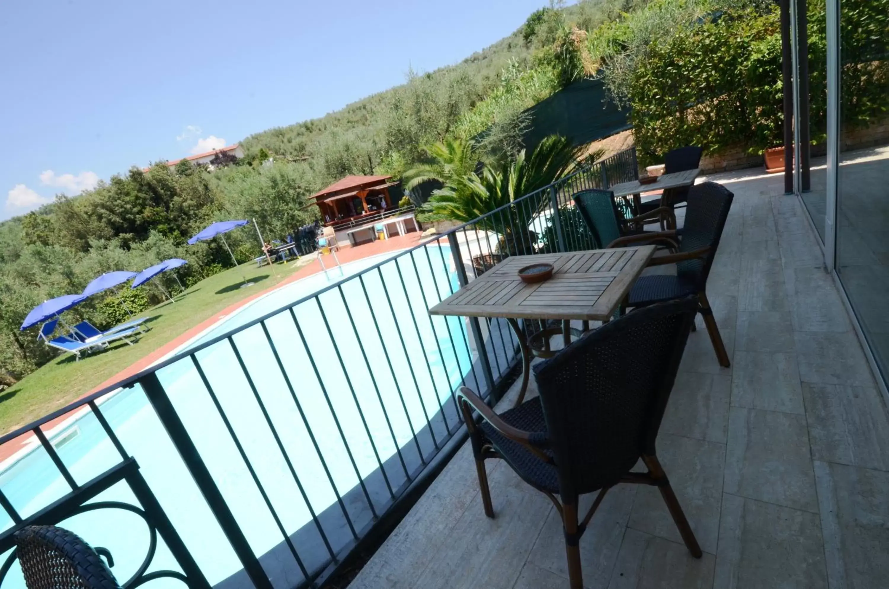 Swimming pool, Balcony/Terrace in Poggio Degli Olivi