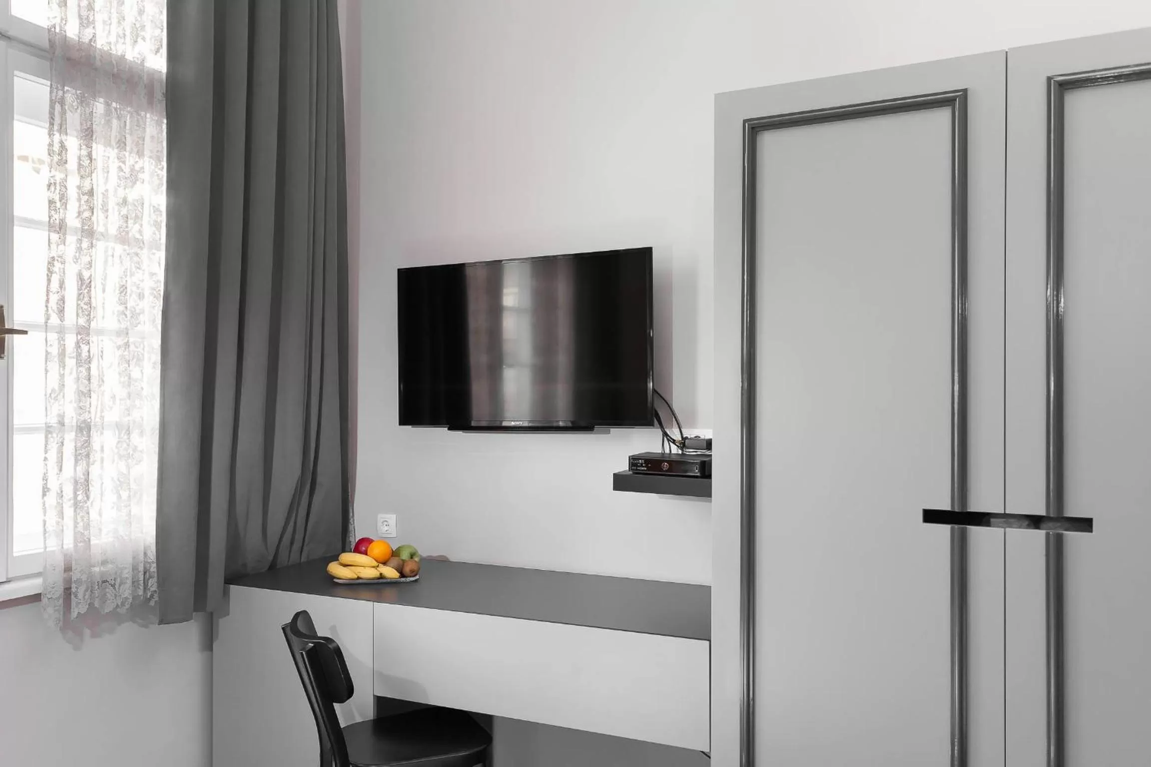 TV and multimedia in Hotel London B&B