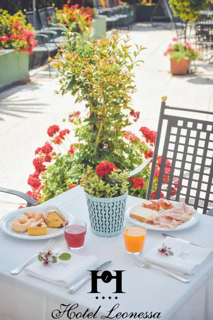 Breakfast, Restaurant/Places to Eat in Hotel Leonessa