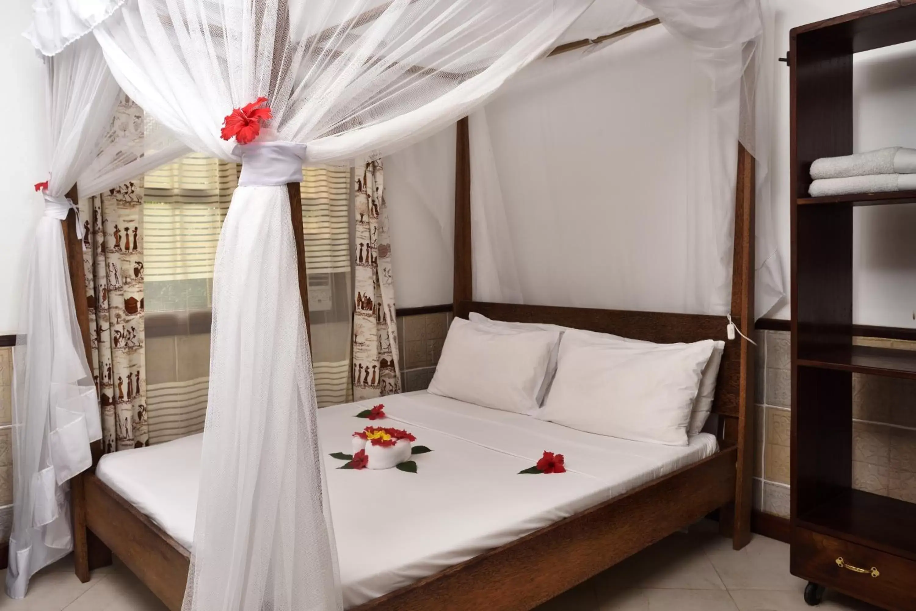 Double or Twin Room with Garden View in Mnarani Beach Cottages