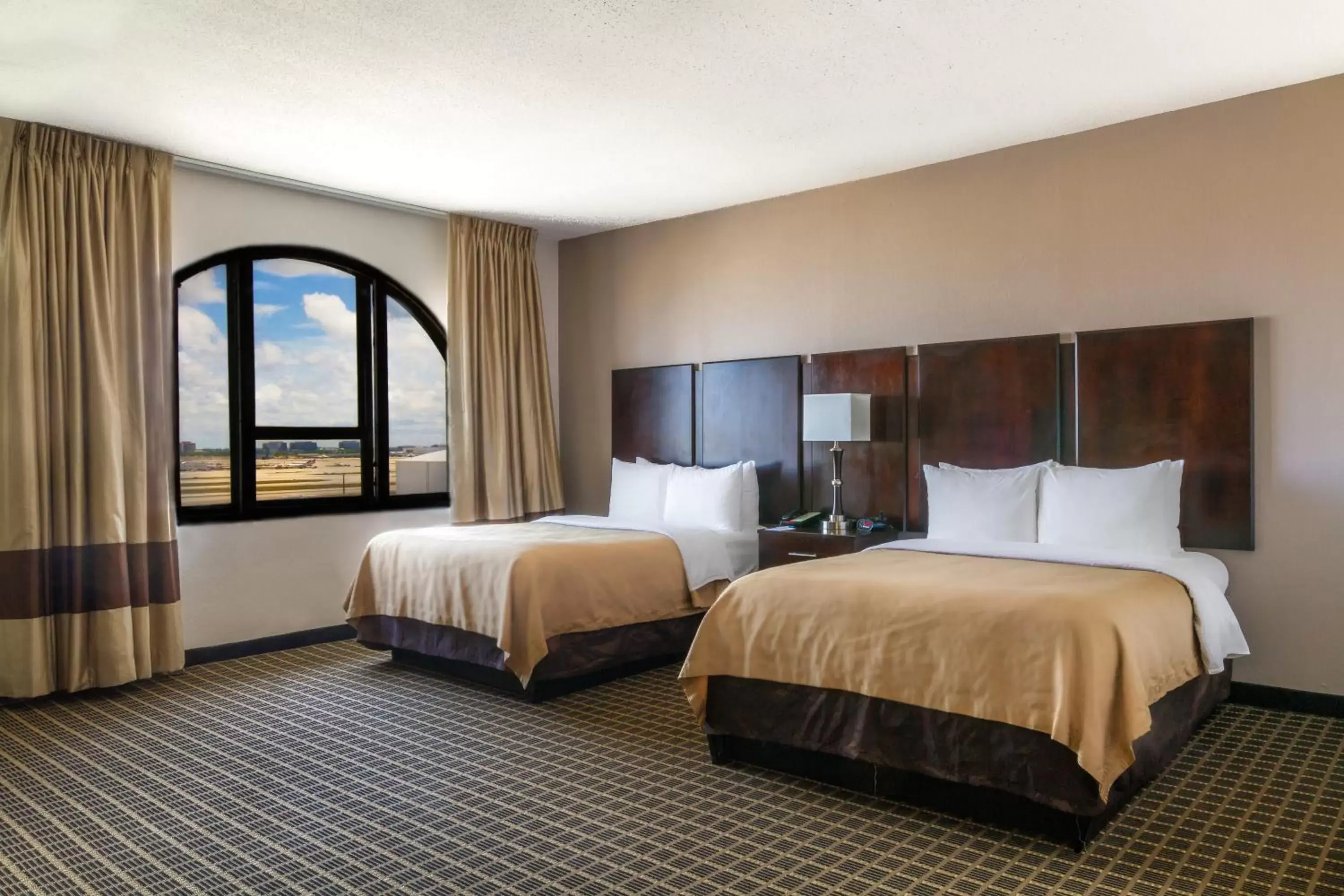 Suite with Two Queen Beds - Accessible/Non-Smoking in Clarion Inn & Suites Miami International Airport