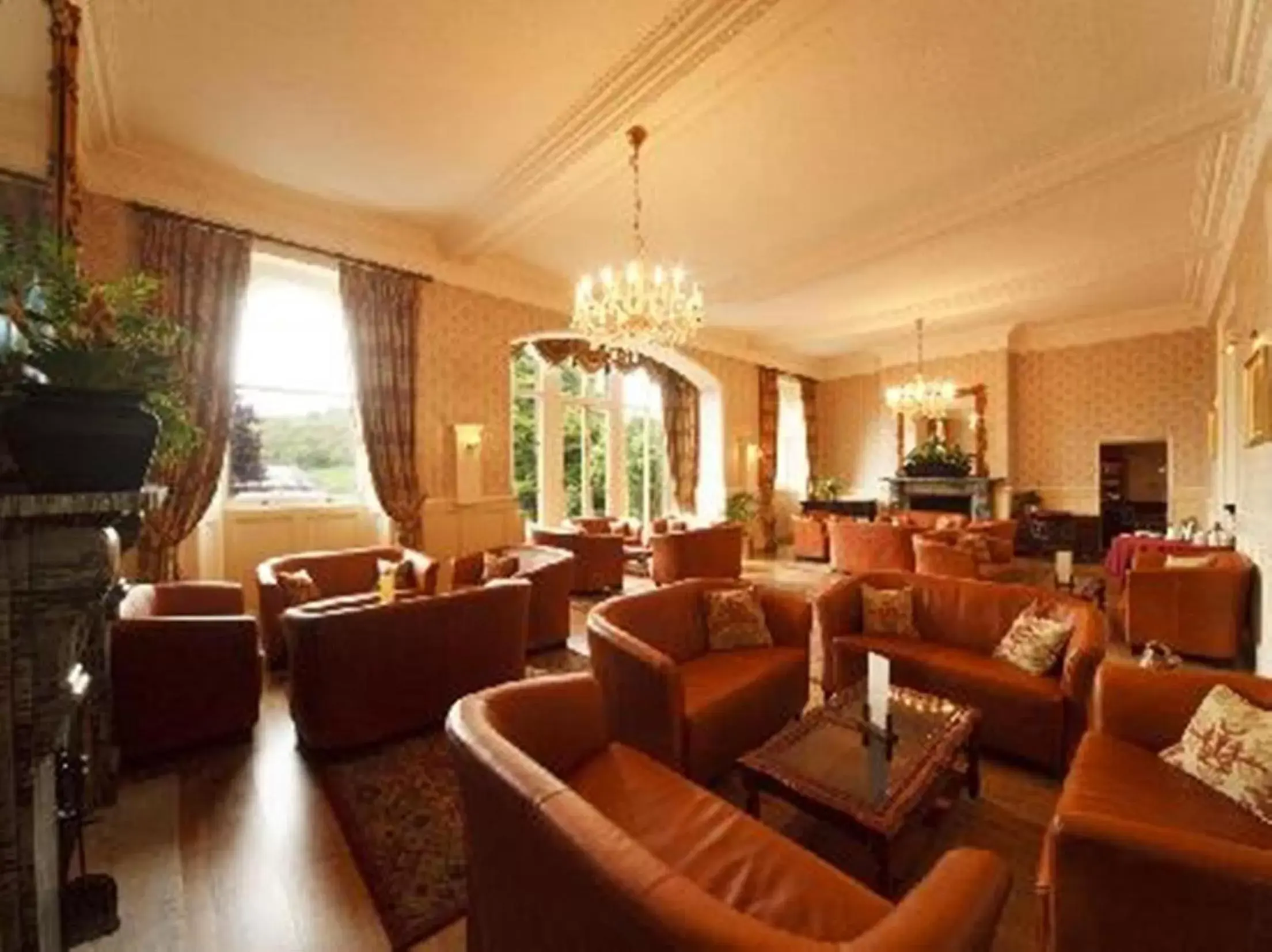 Lounge or bar in Best Western Limpley Stoke Hotel