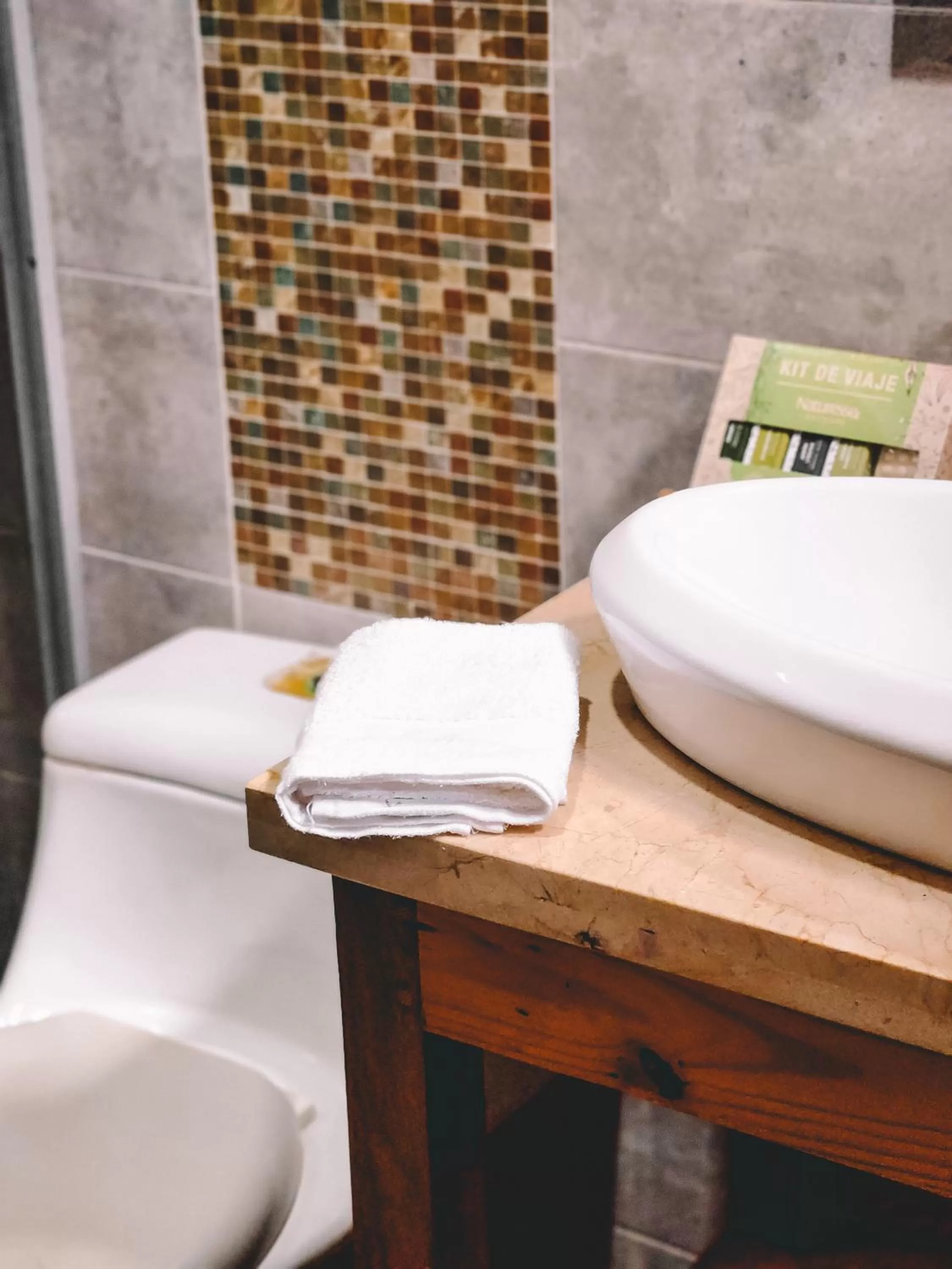 Bathroom in Hotel Radoa