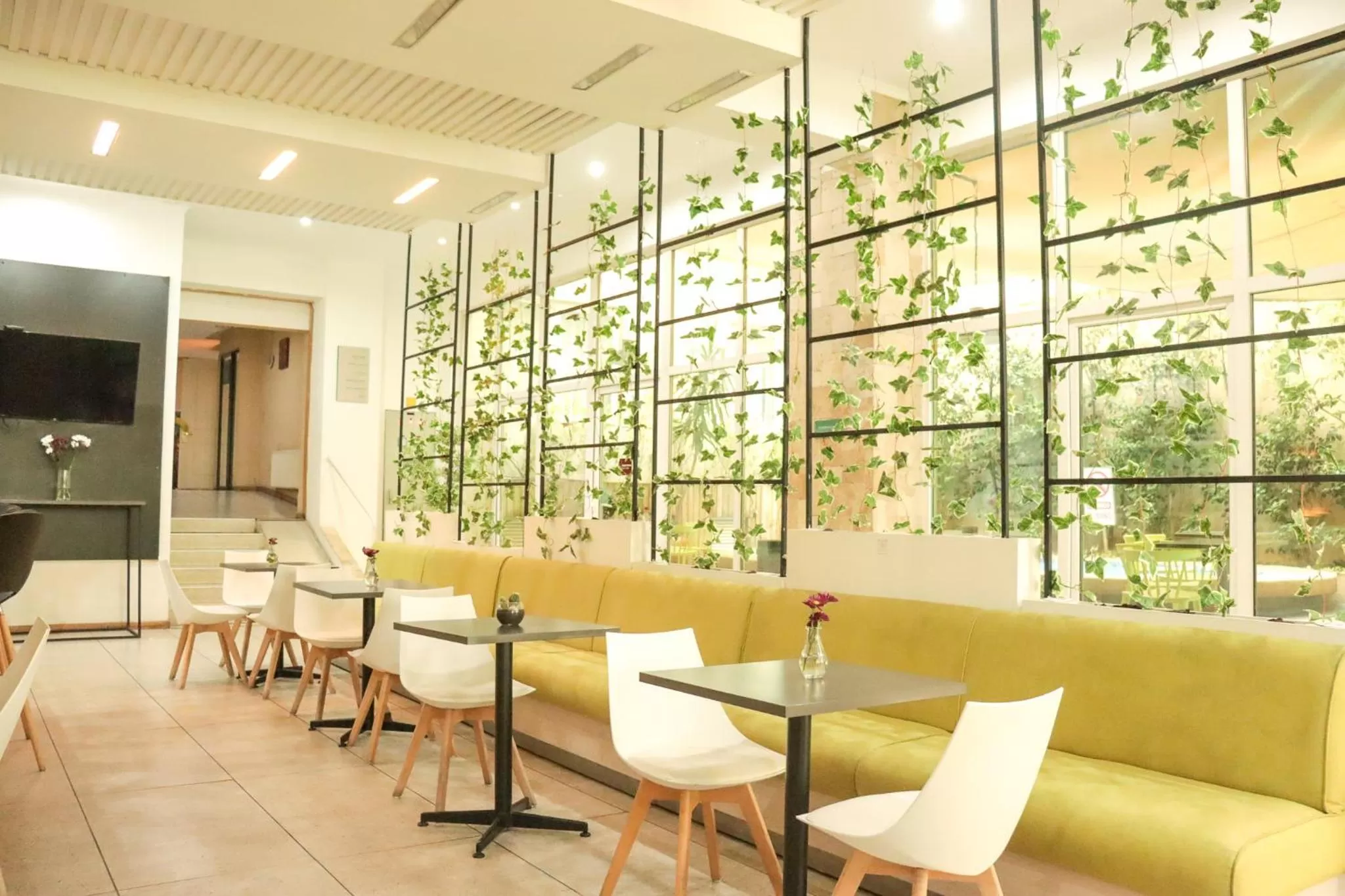 Lounge or bar in Hotel Terrano Concepción