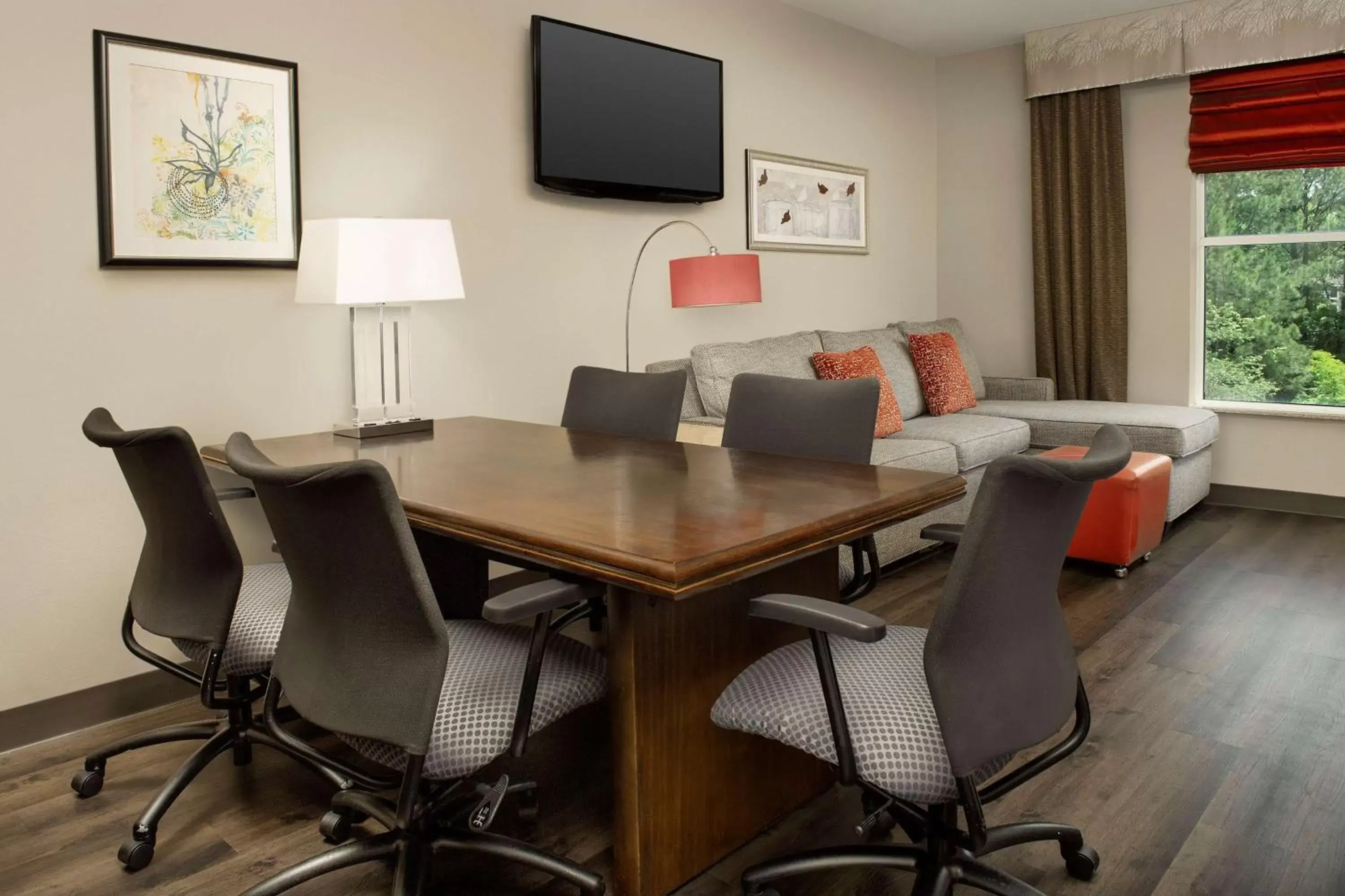 Meeting/conference room, Dining Area in Embassy Suites by Hilton Birmingham Hoover