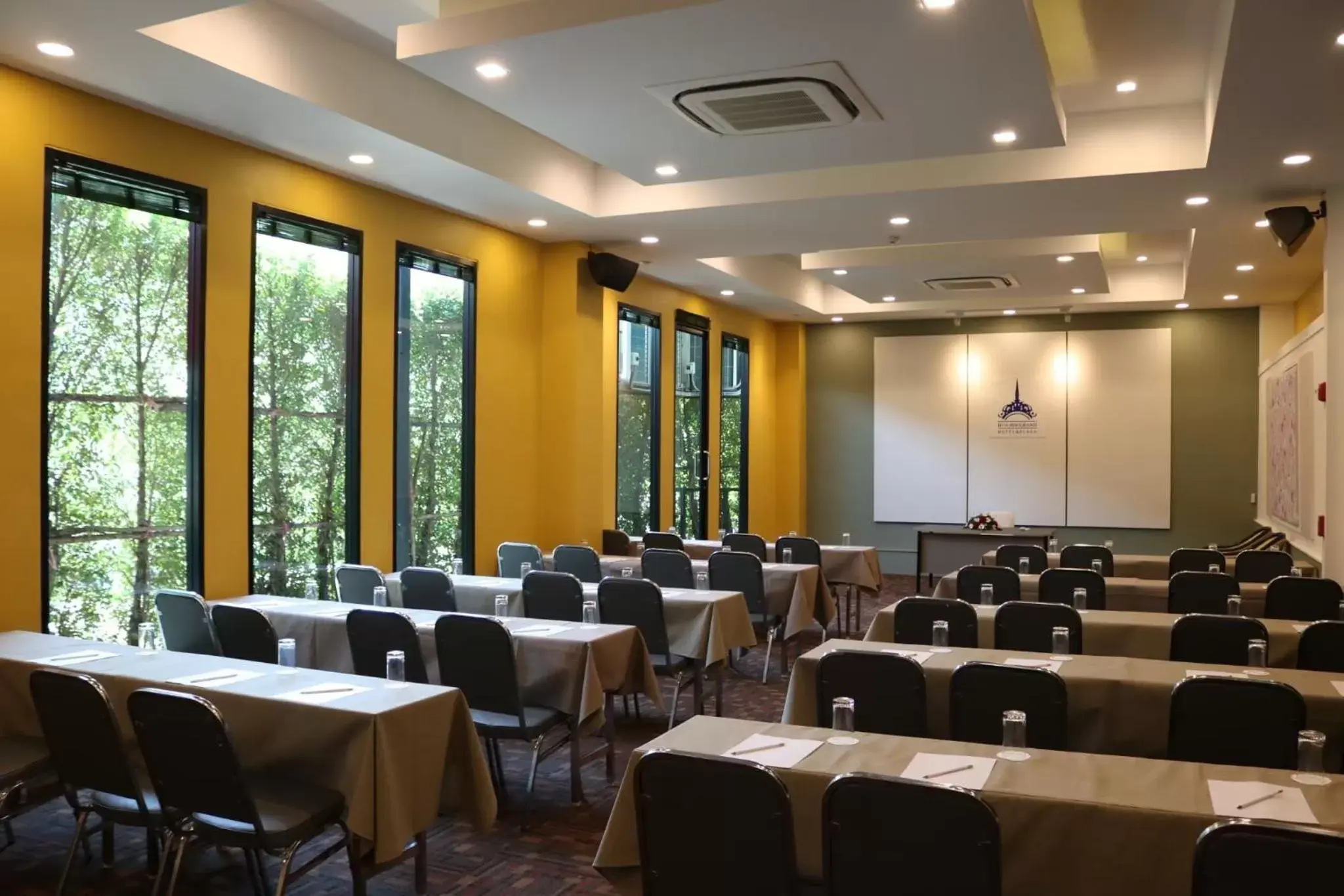 Meeting/conference room in Hua Hin Grand Hotel and Plaza - SHA Extra Plus