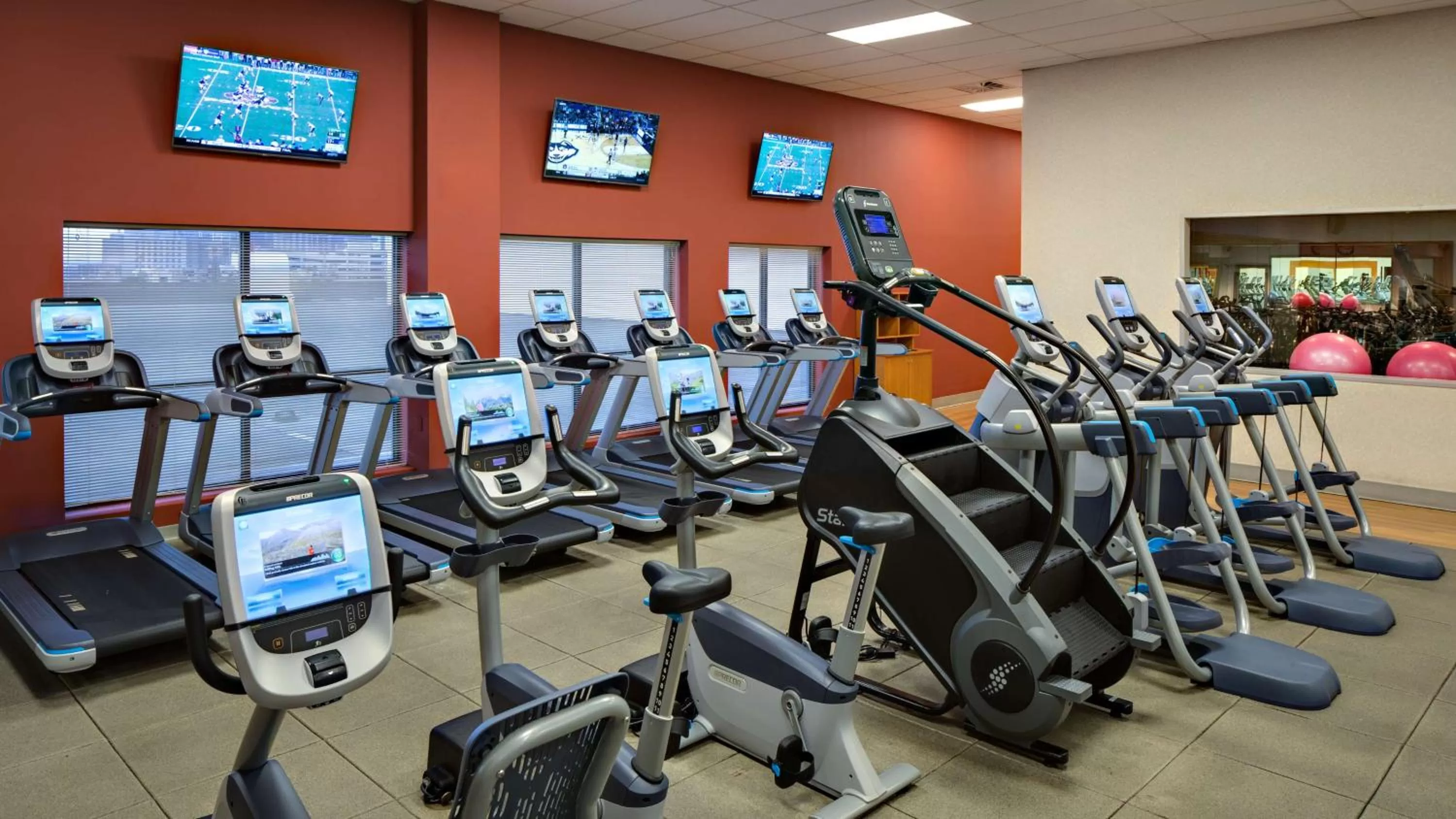 Fitness centre/facilities in Hilton New Orleans Riverside
