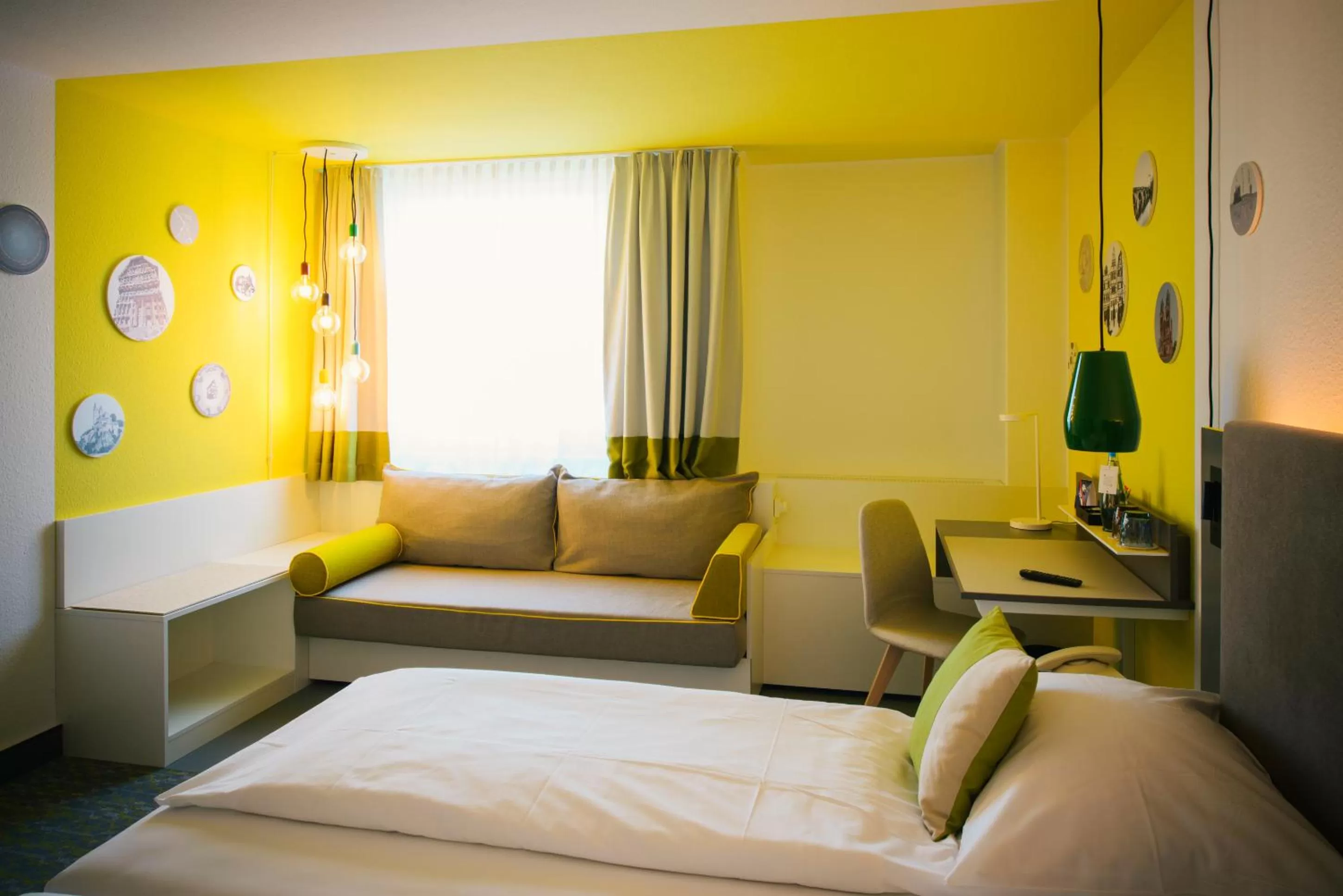 Bedroom, Bed in Vienna House Easy by Wyndham Limburg