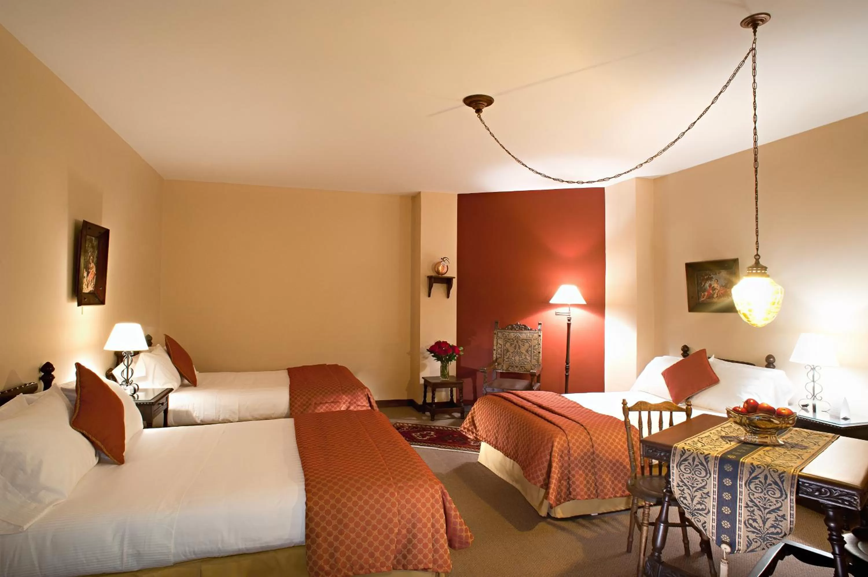 Bed in Hotel Dann Monasterio