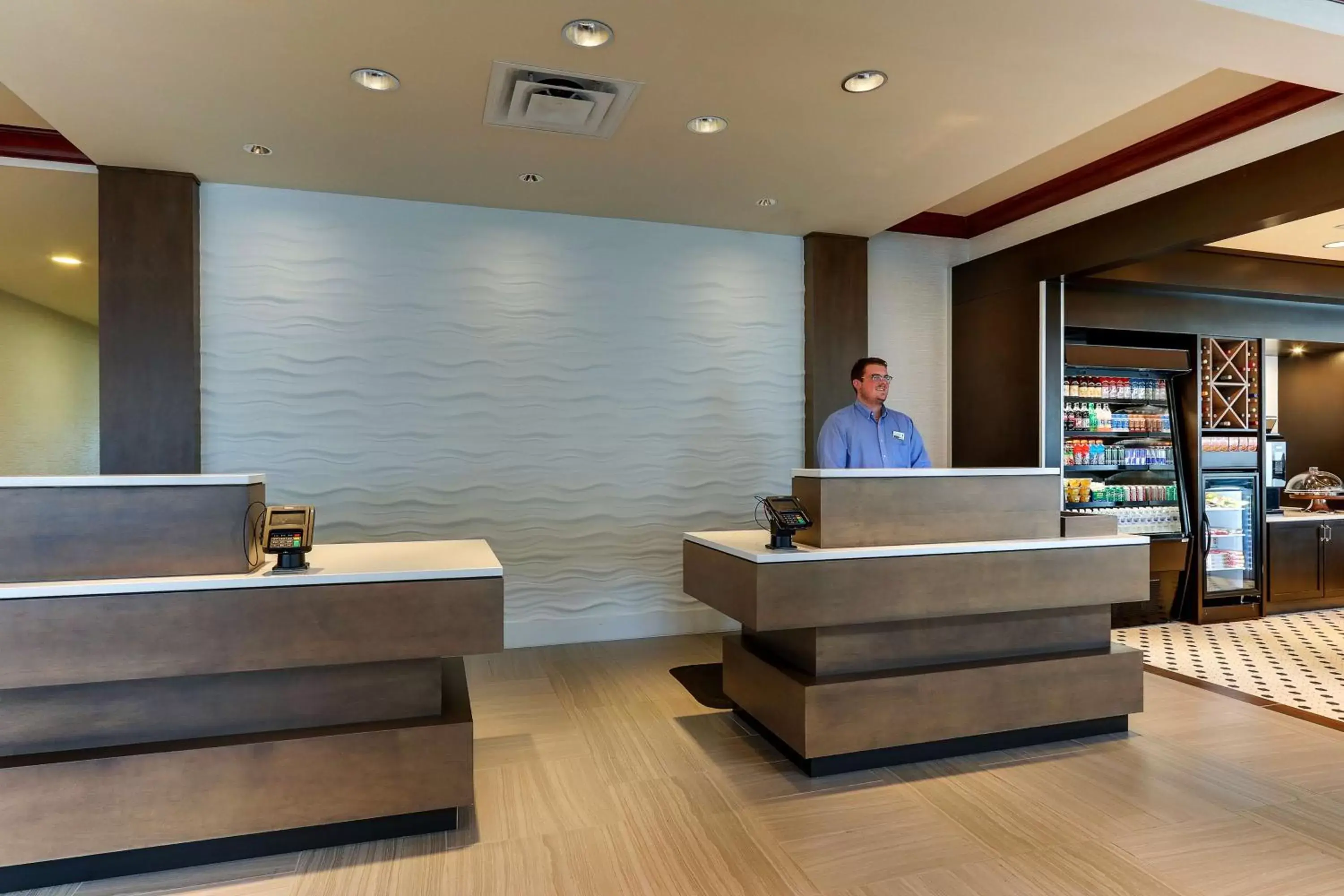 Lobby or reception in Hilton Garden Inn Indianapolis Airport