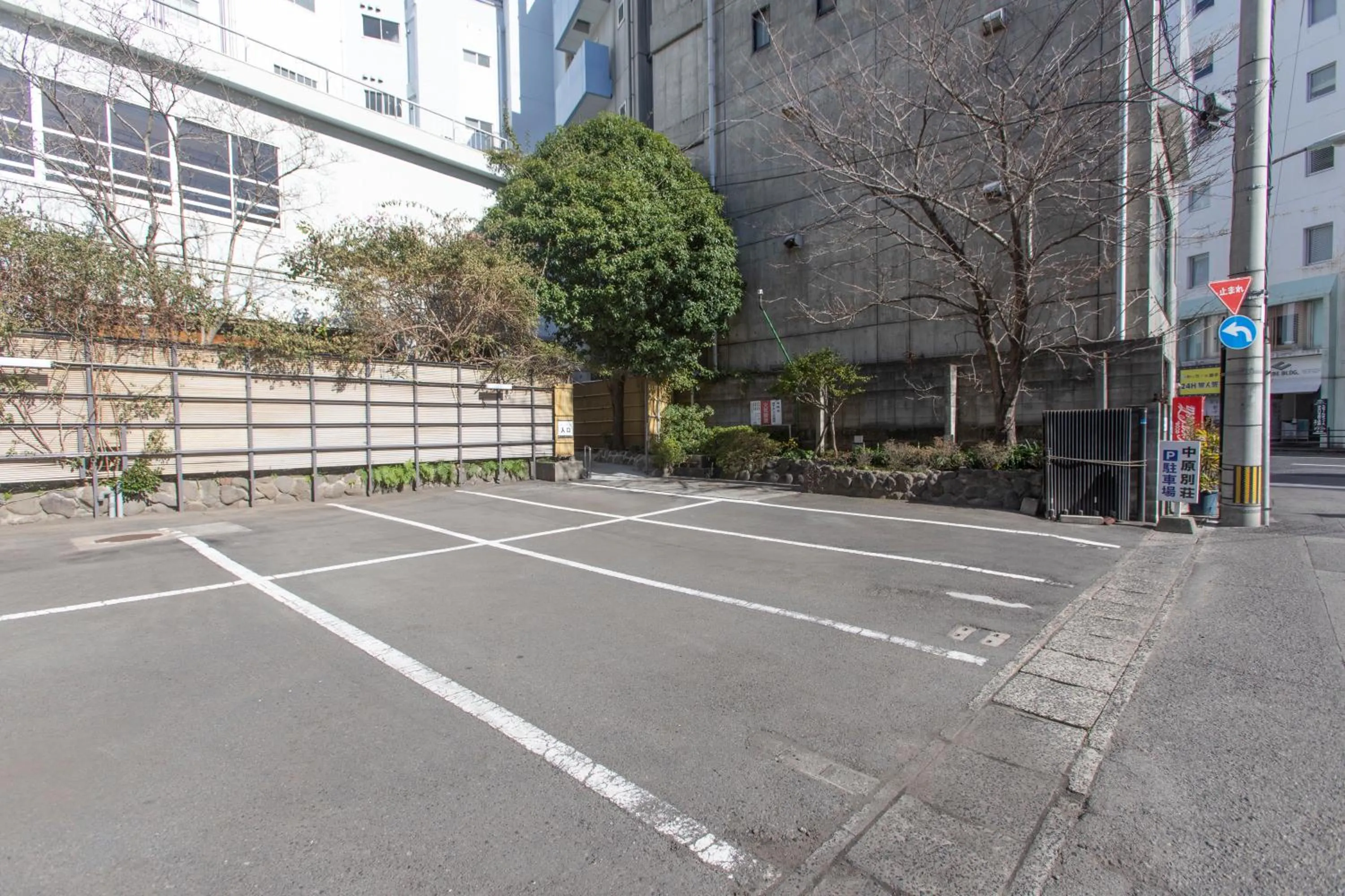 Onsen Hotel Nakahara Bessou Nonsmoking, Earthquake retrofit