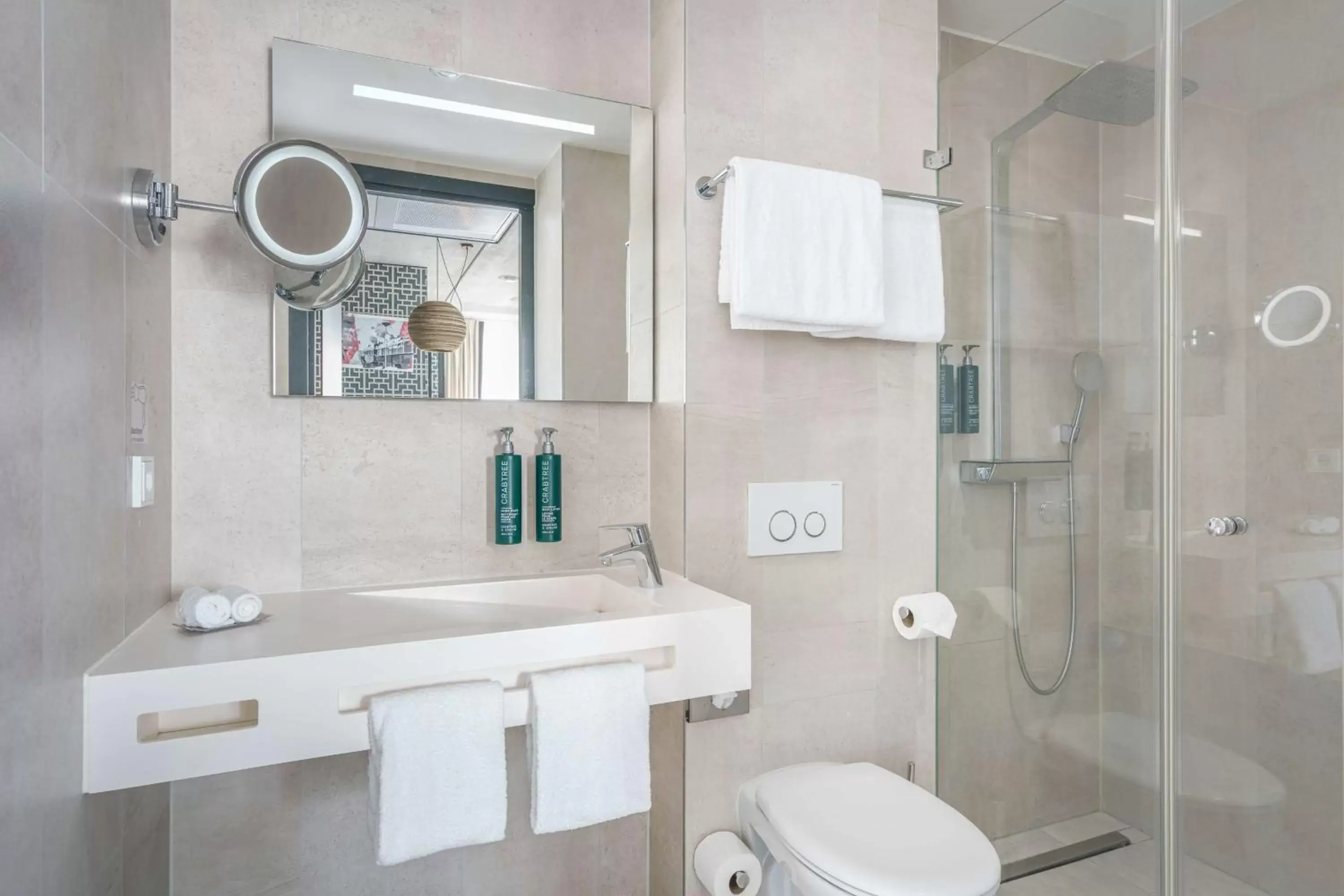 Bathroom in DoubleTree By Hilton Hotel Amsterdam - Ndsm Wharf