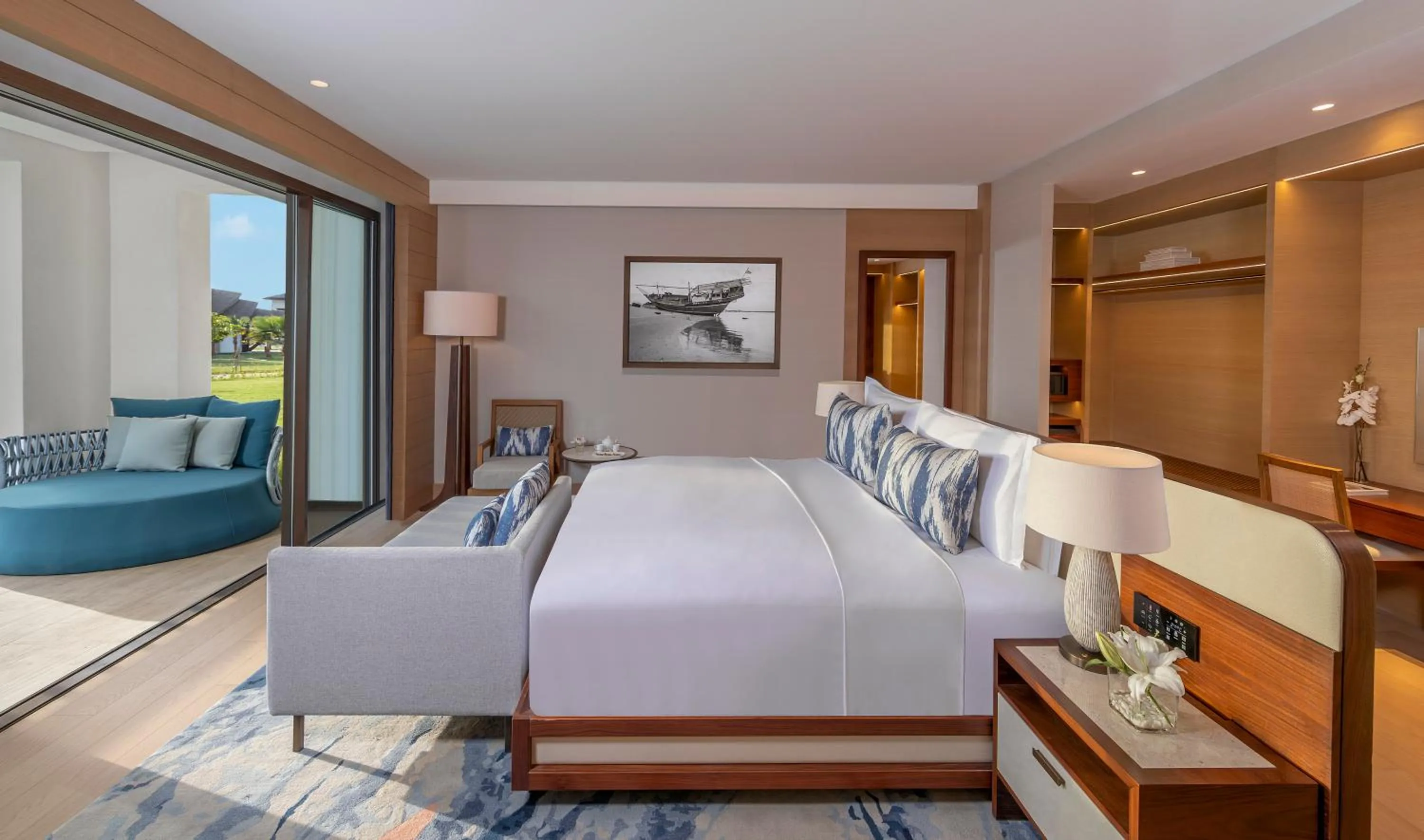 Bed in Anantara Mina Ras Al Khaimah Resort