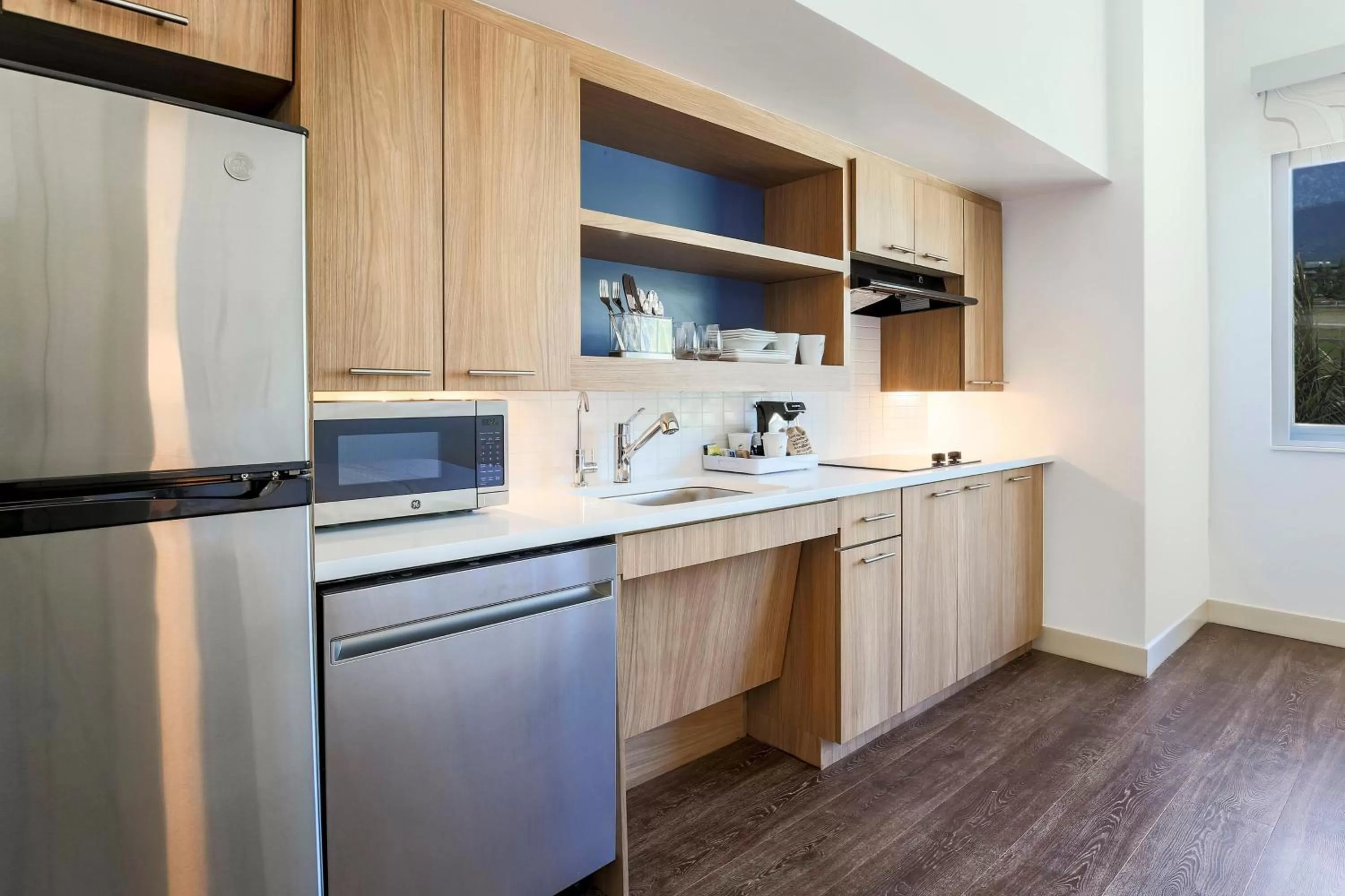 Kitchen or kitchenette in Element Ontario Rancho Cucamonga