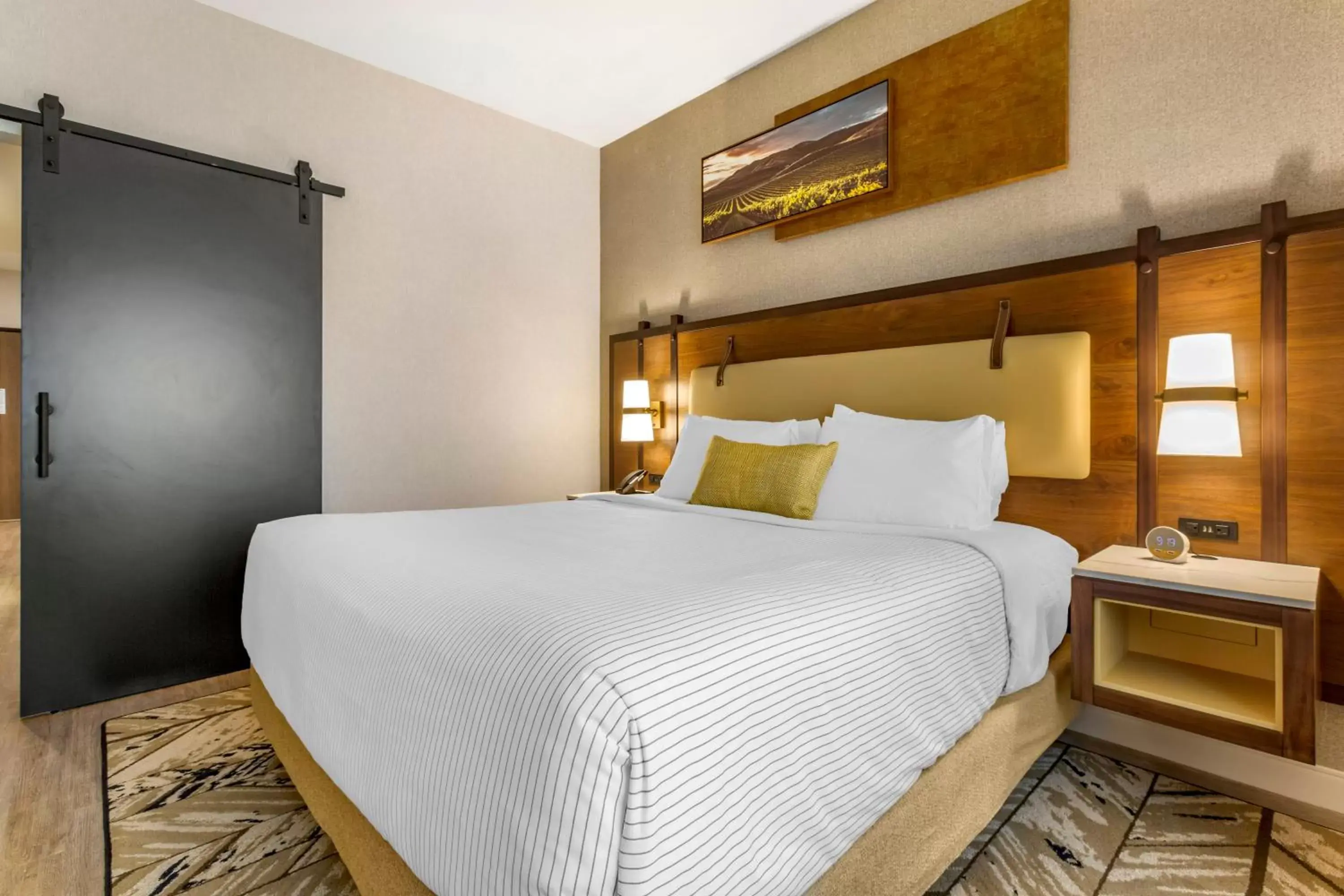 Bed in Cambria Hotel Sonoma Wine Country Bed in Cambria Hotel Sonoma Wine Country