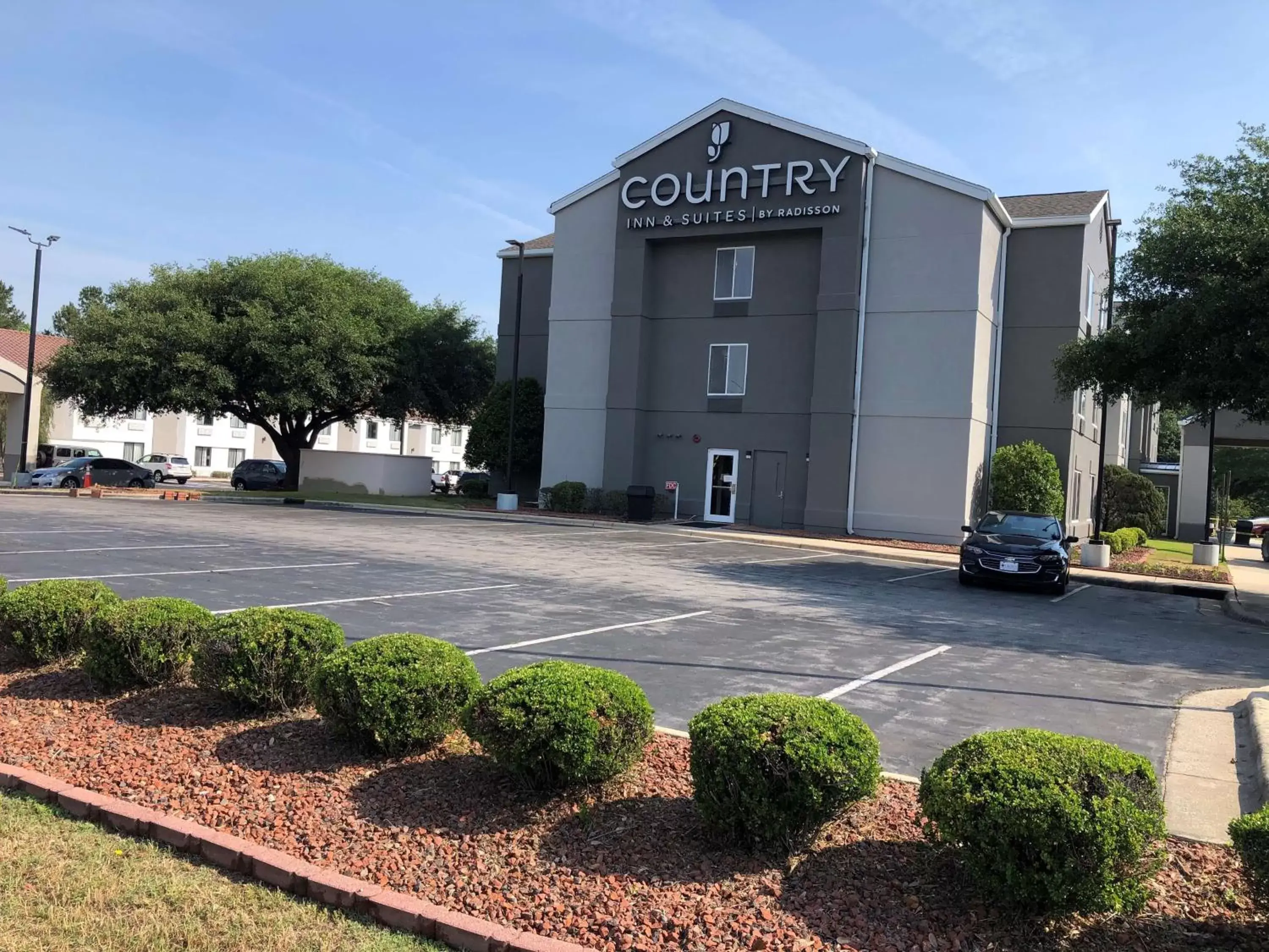 Property building in Country Inn & Suites by Radisson, Fayetteville I-95, NC