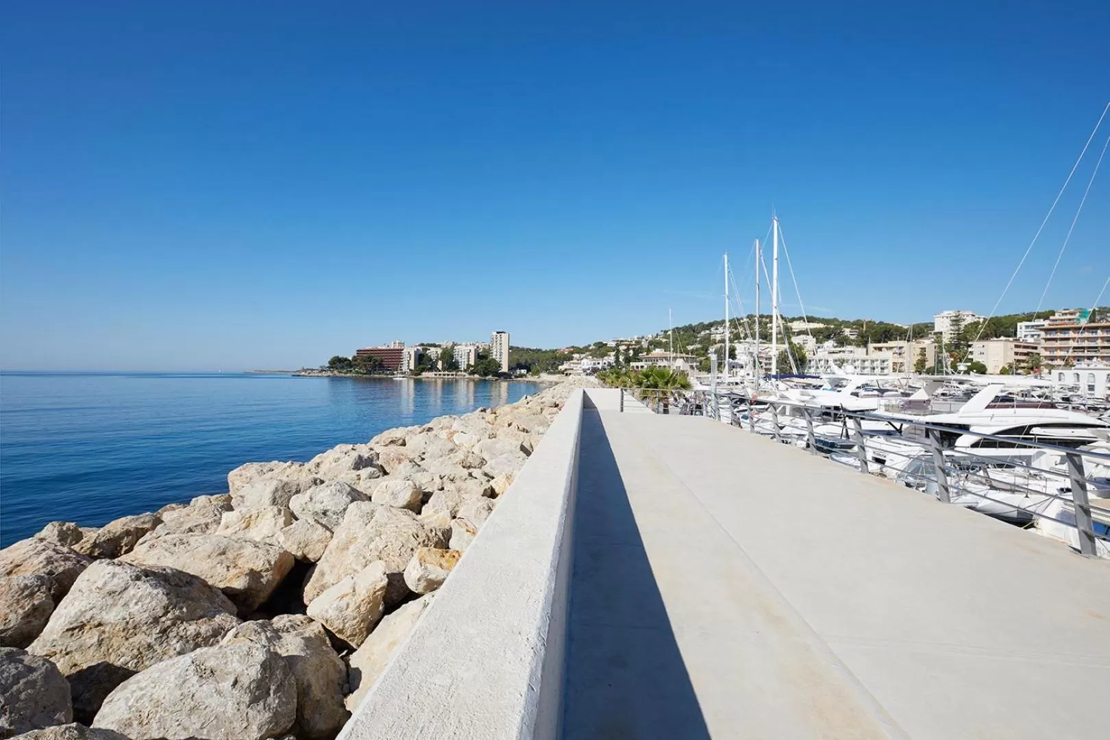 Neighbourhood in Calanova Sports Residence