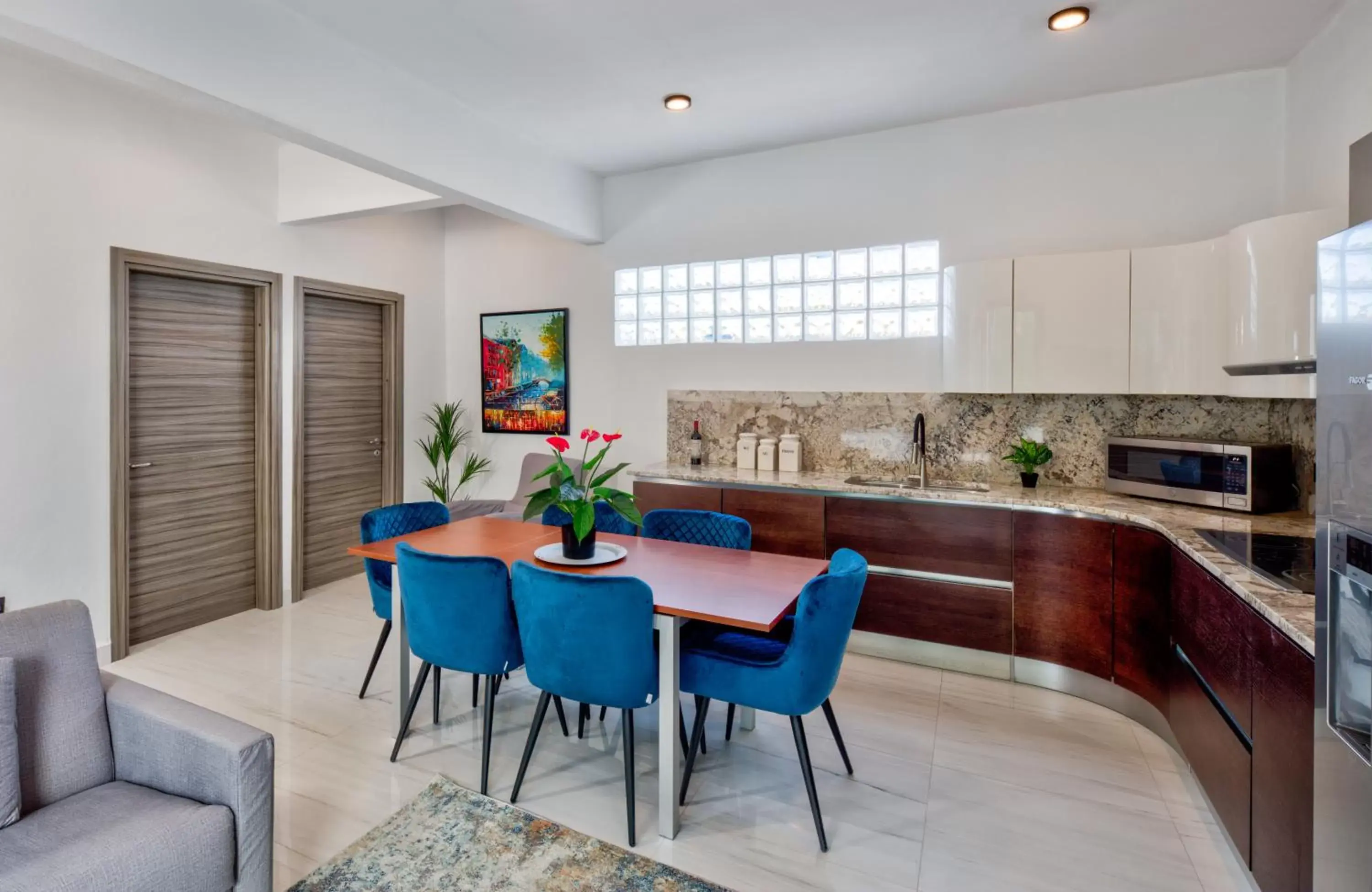 Kitchen or kitchenette, Dining Area in Puerto Valdes