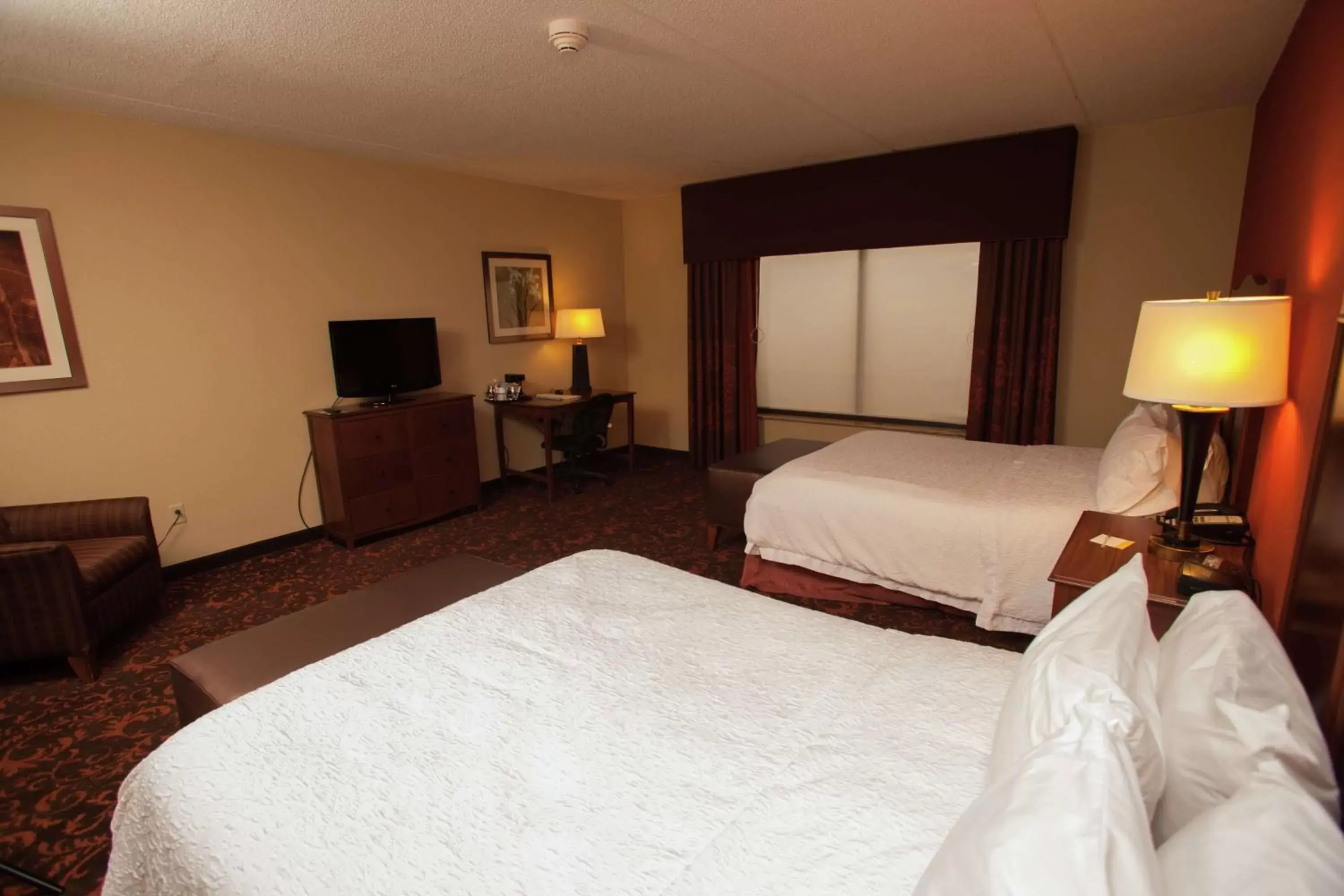 Bedroom, Bed in Hampton Inn Elmira/Horseheads