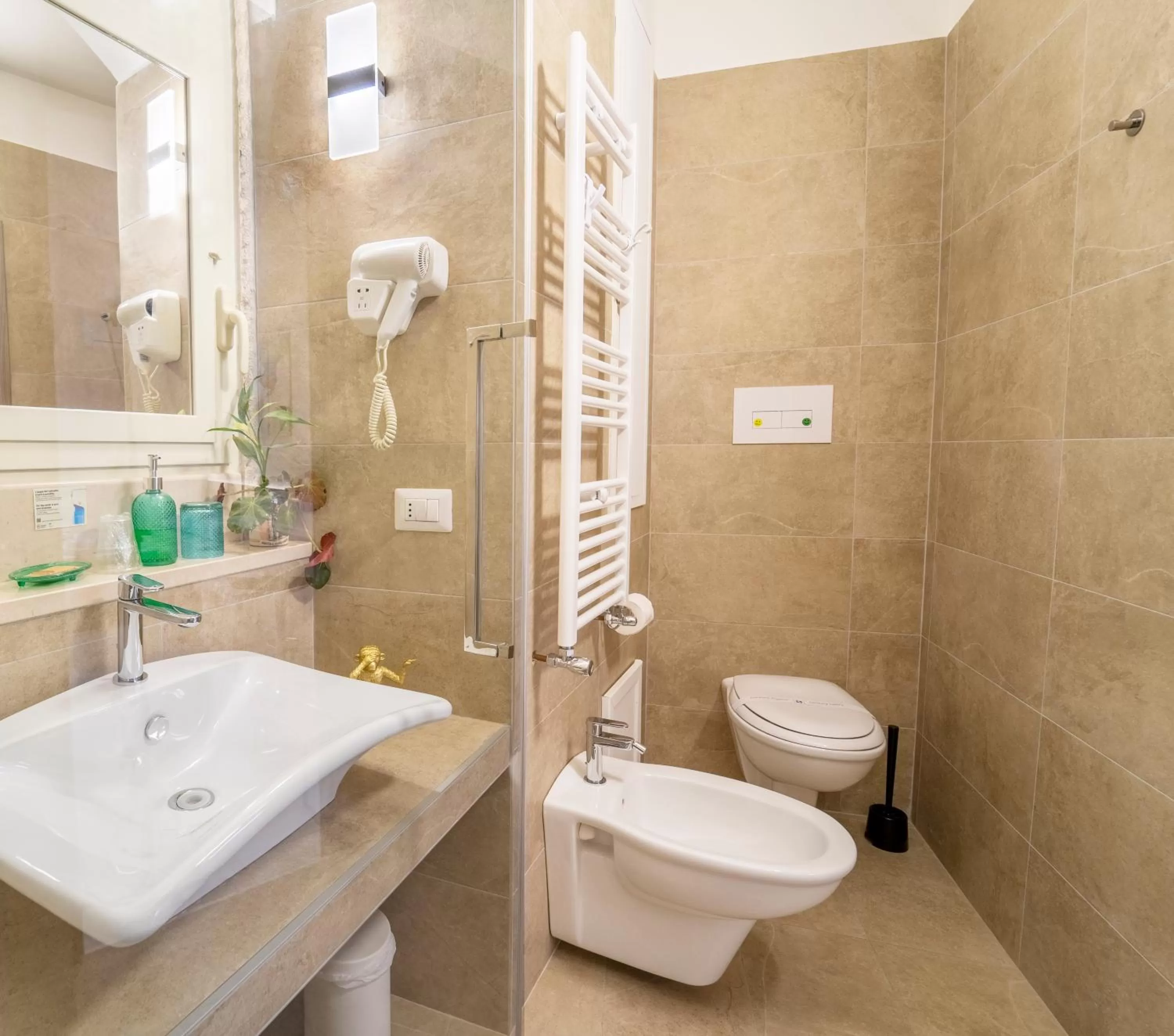 Bathroom in B&B Eraclio