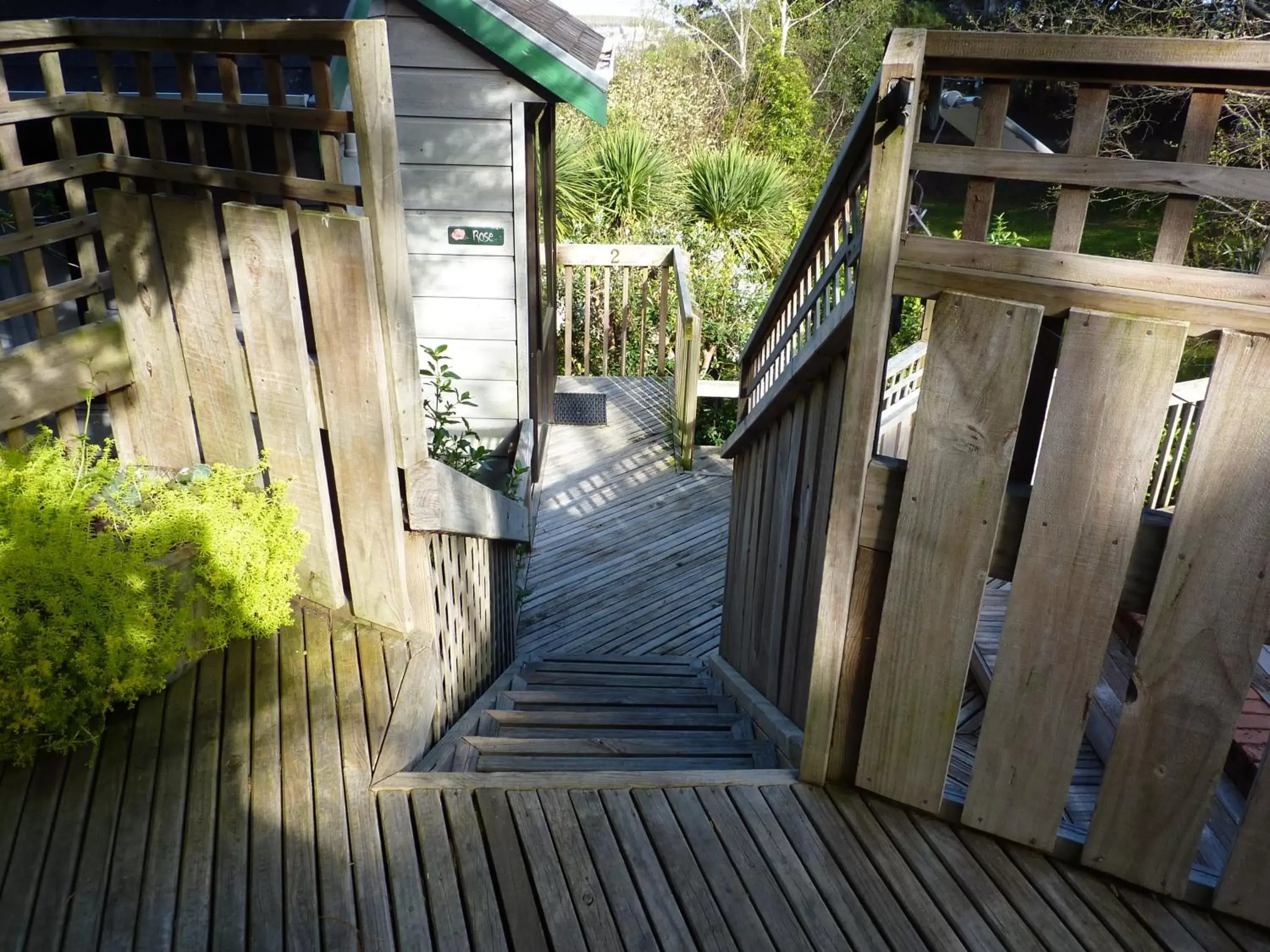 Decorative detail in Grafton Cottage & Chalets