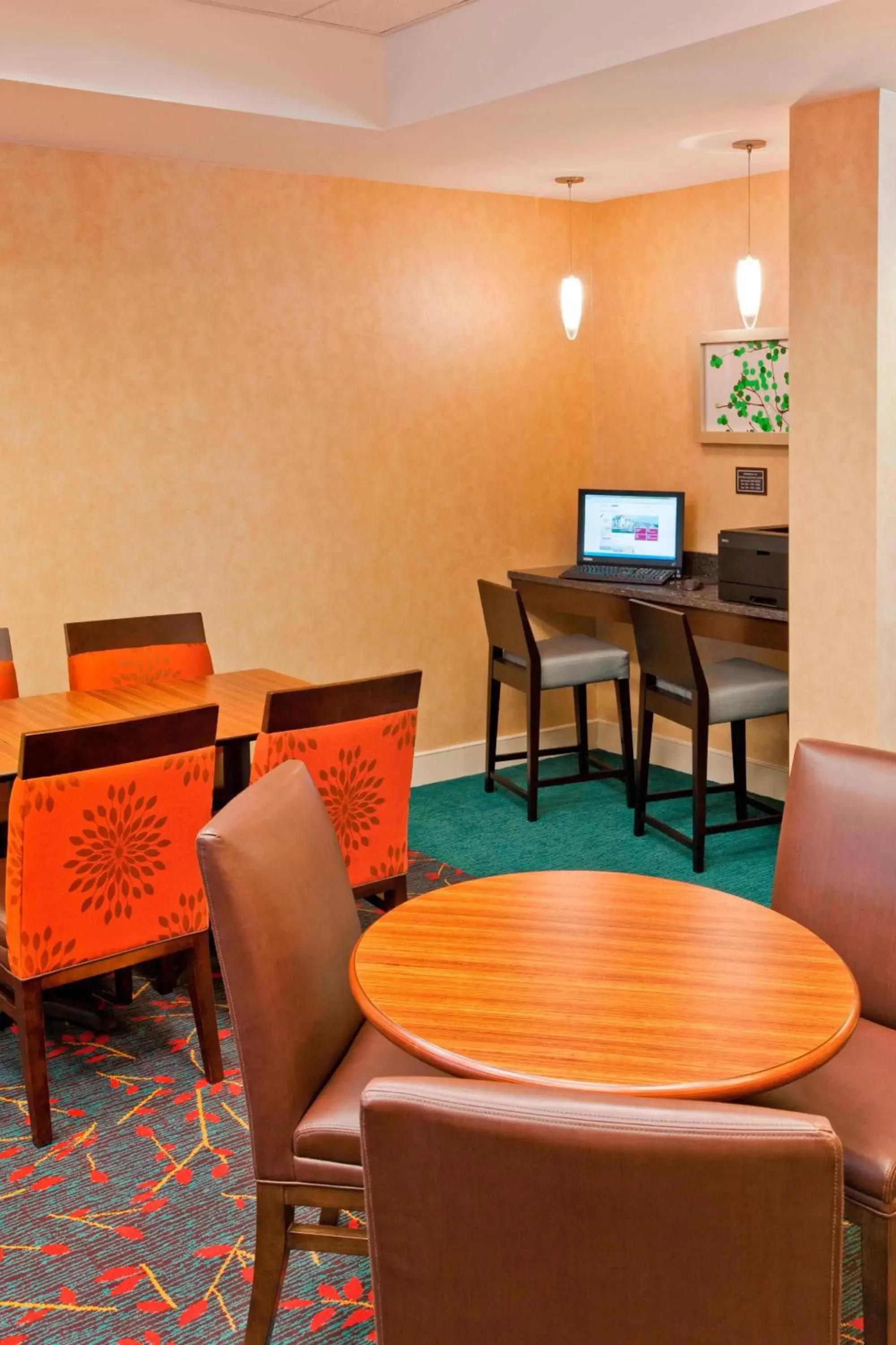 Business facilities, Restaurant/Places to Eat in Residence Inn Boston Norwood