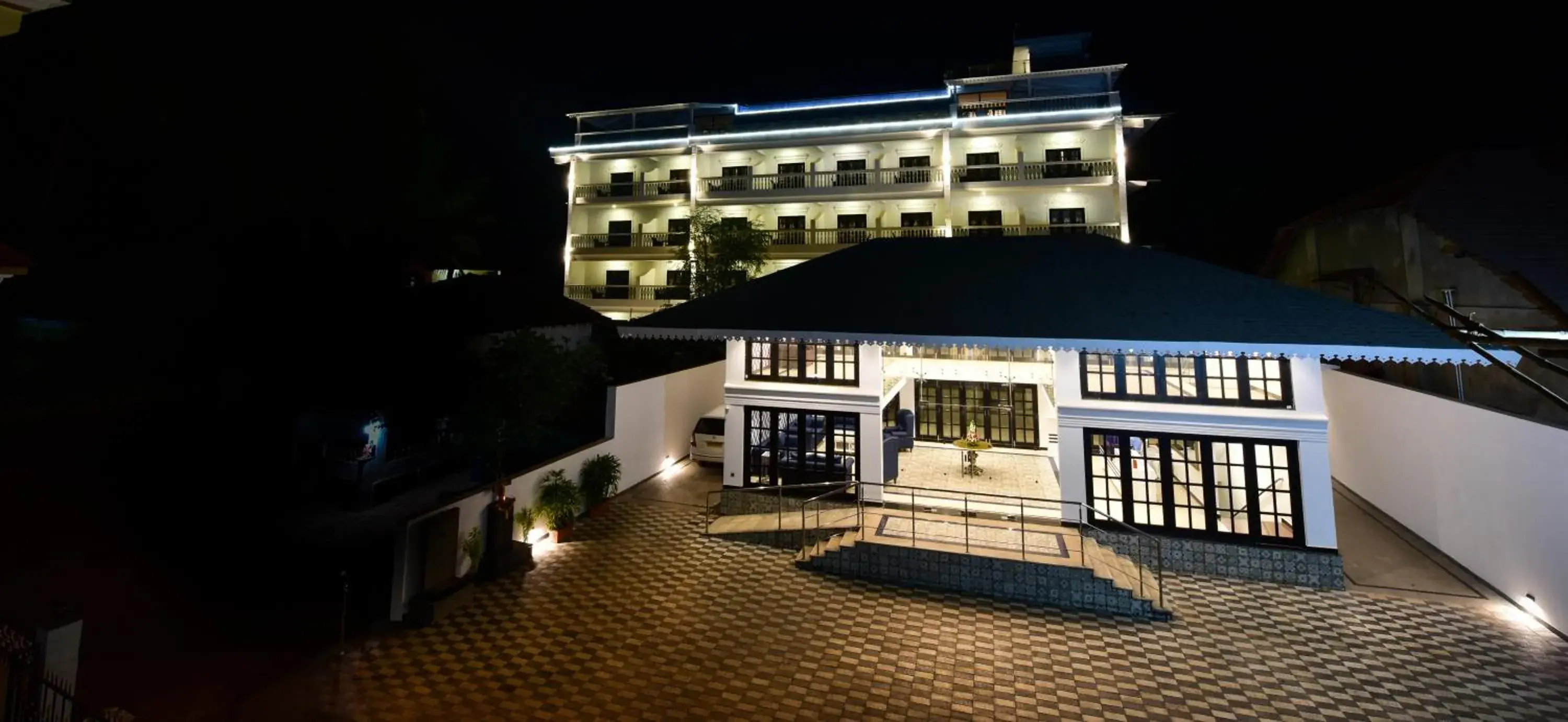 Facade/entrance, Property Building in Silver Sands Serenity