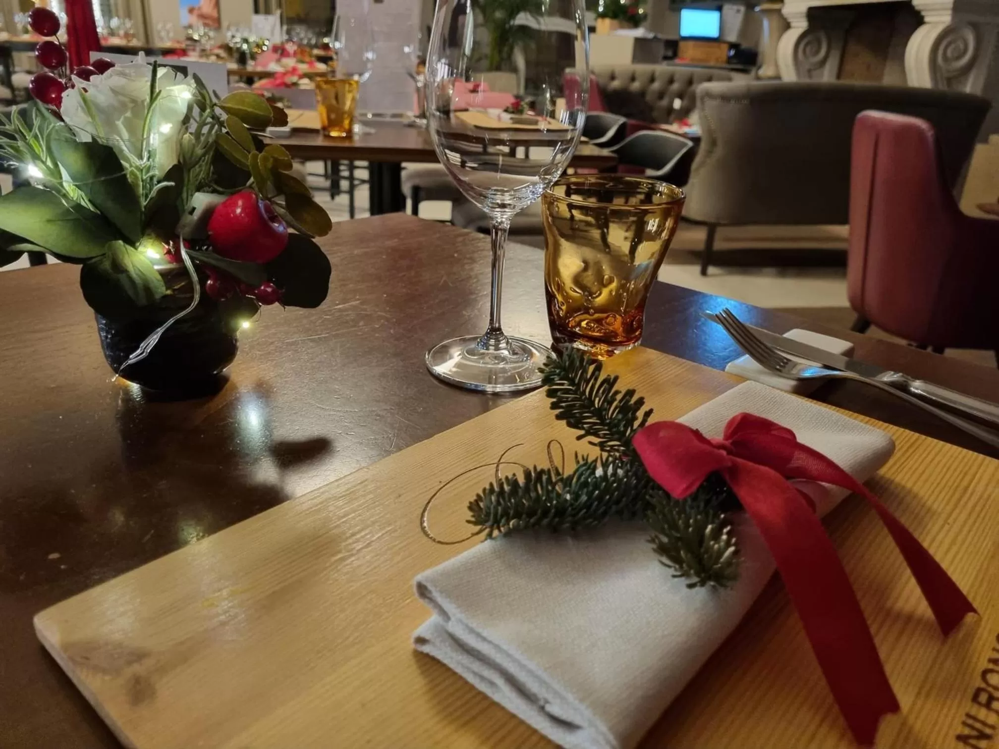 Restaurant/places to eat in Grand Hotel Palace