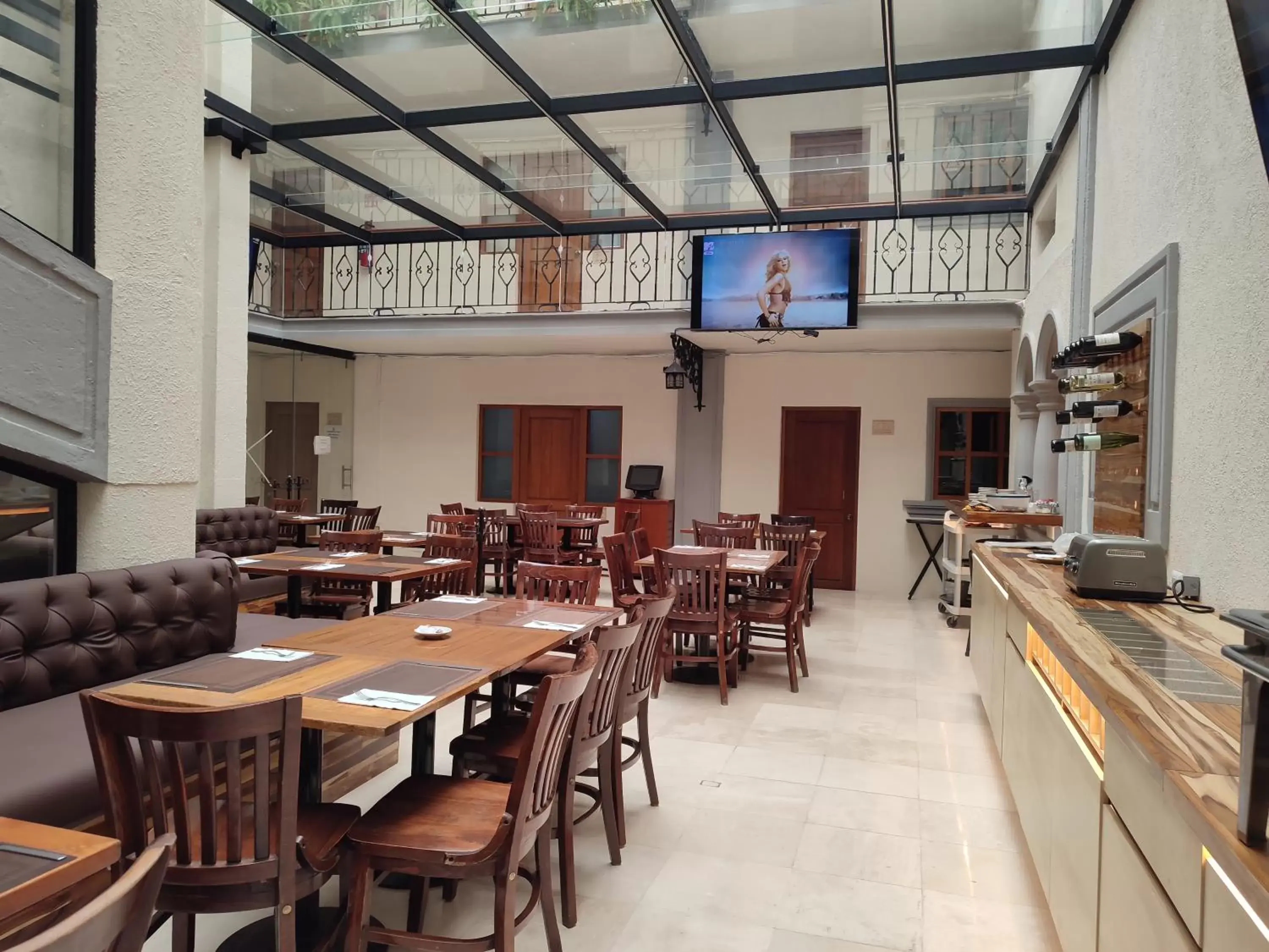 Restaurant/Places to Eat in Hotel Marques Del Valle