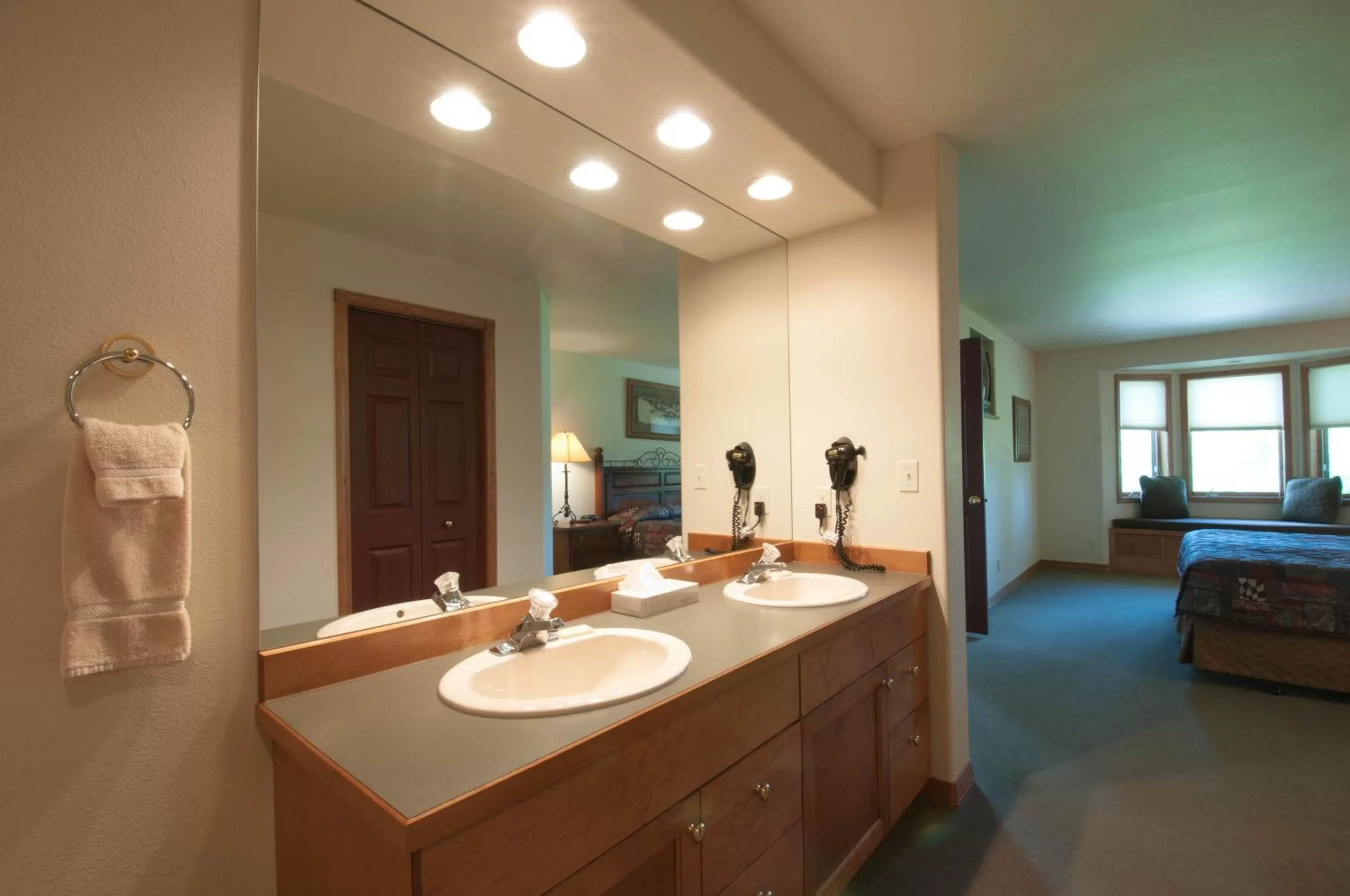 Bathroom, Bed in Meadow Lake Resort & Condos