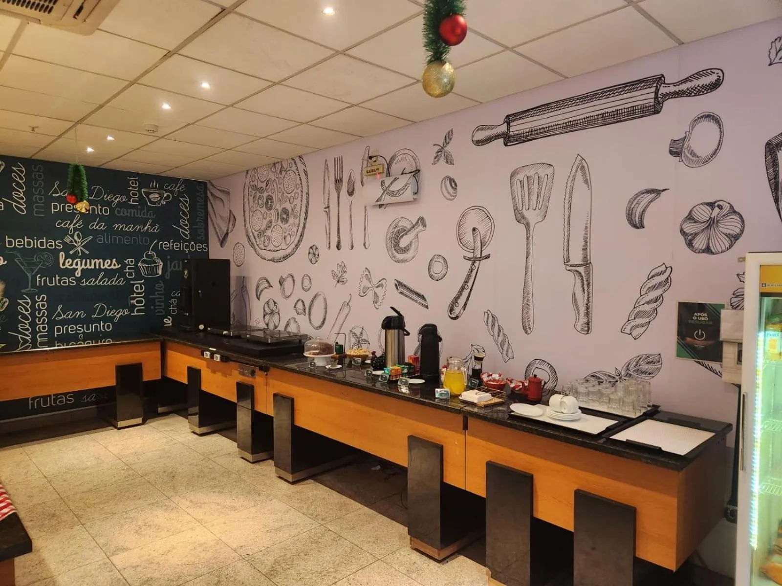 Restaurant/places to eat in San Diego Express Barro Preto