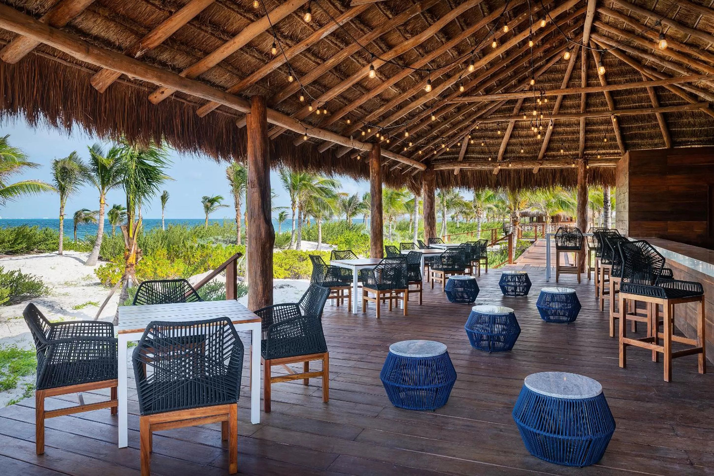 Lounge or bar in Catalonia Grand Costa Mujeres All Suites & Spa - All Inclusive