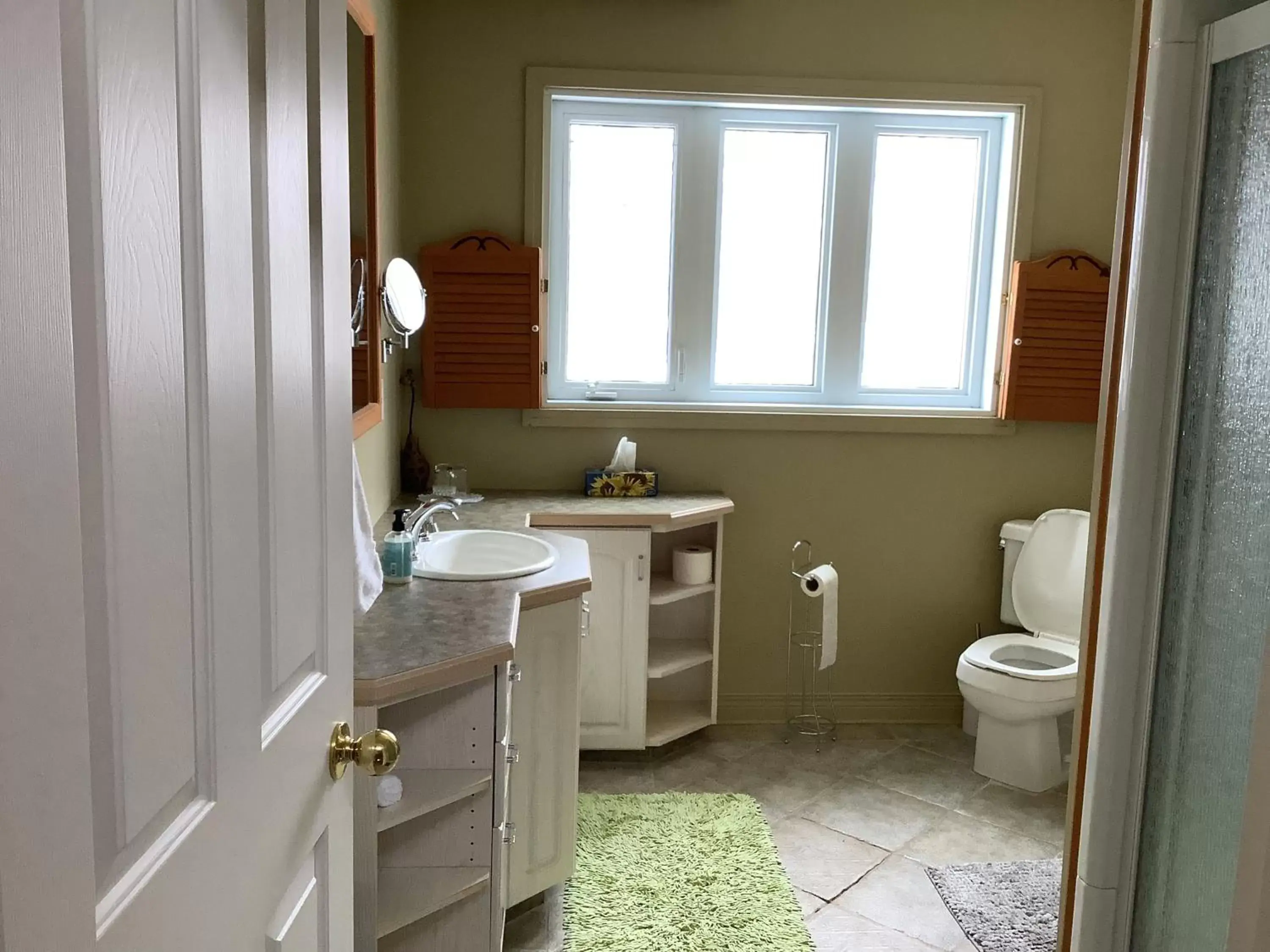 Bathroom in Les saisons du fleuve