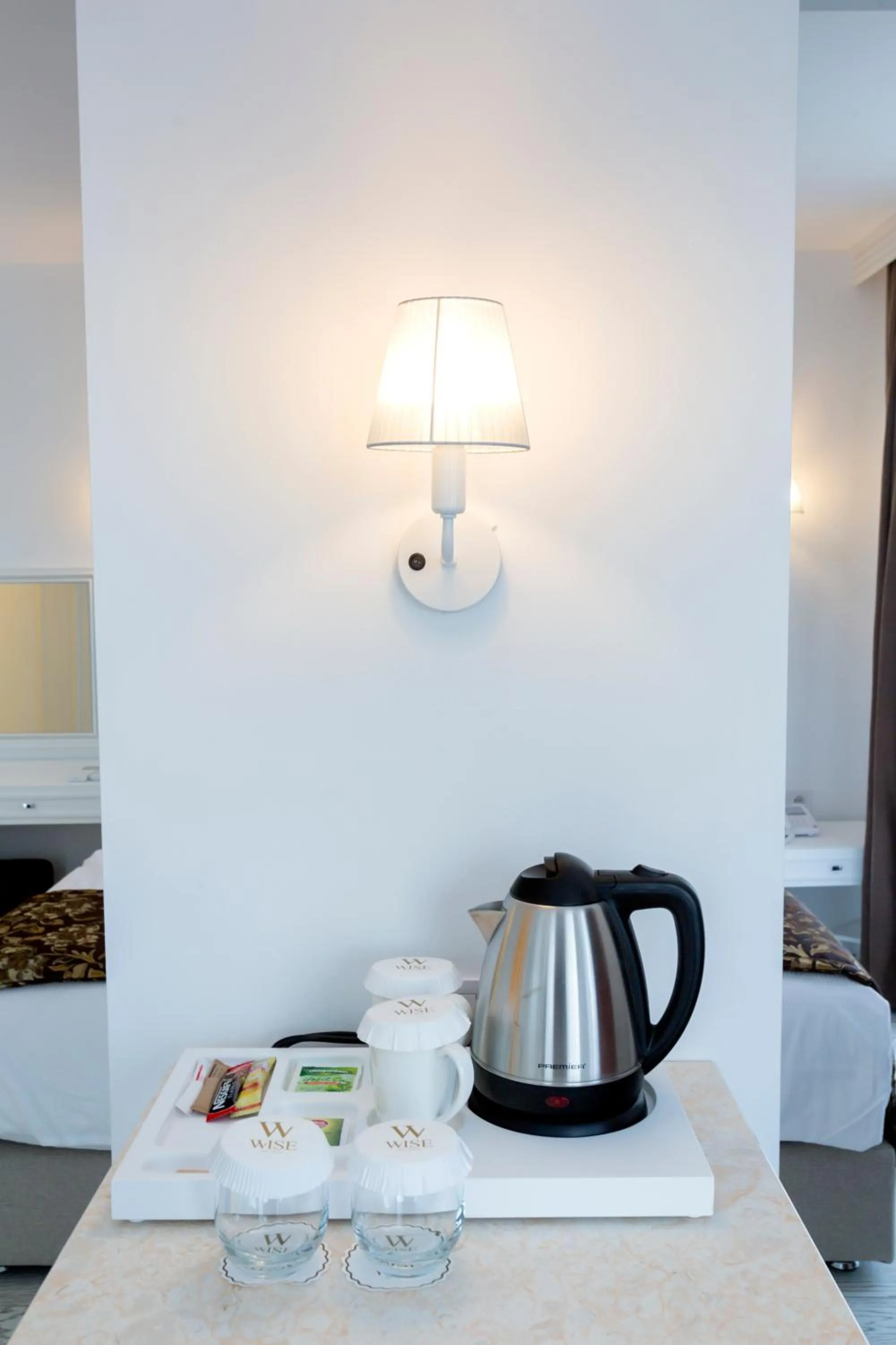 Coffee/tea facilities in Wise Hotel & Spa - Adults Only