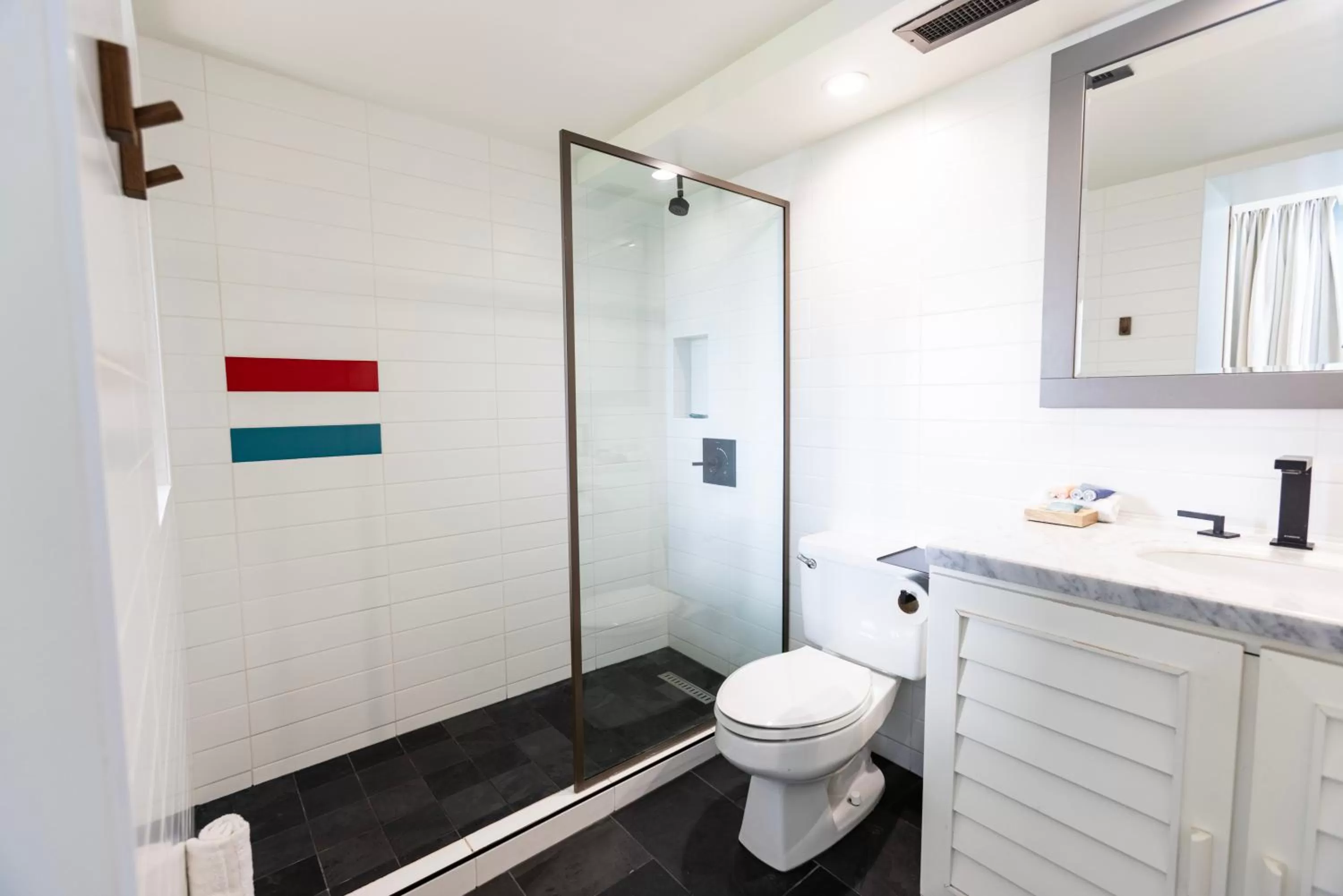 Shower in Hotel La Croix