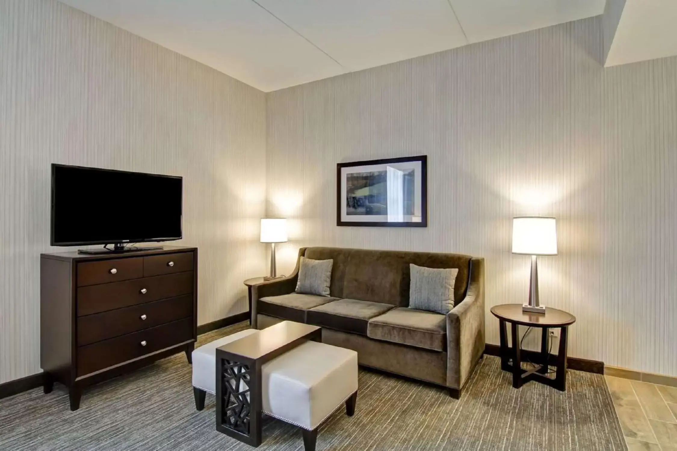 Living room, Seating Area in Homewood Suites By Hilton Clifton Park