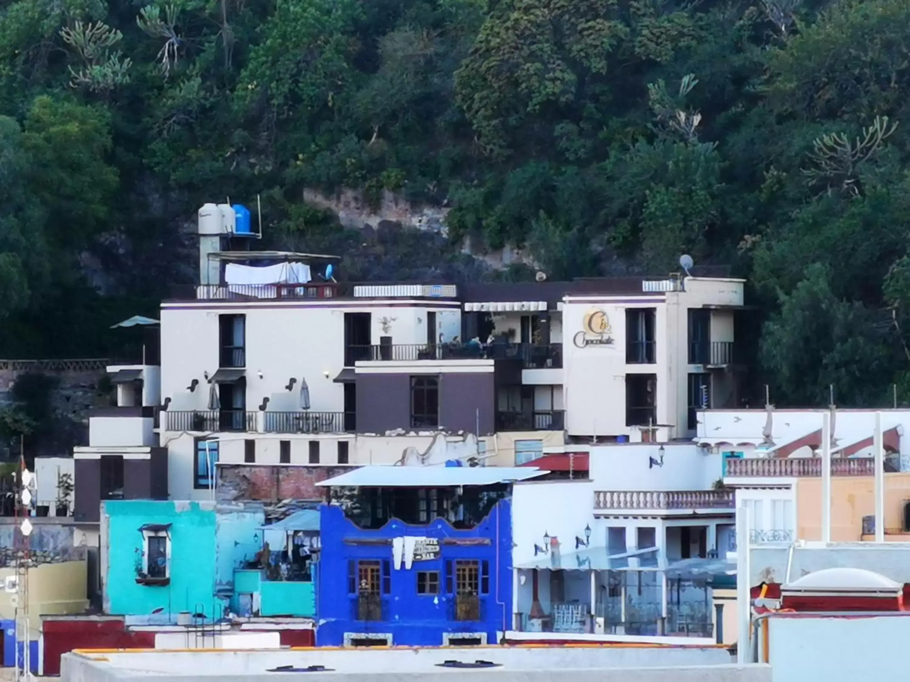 Property building in Hotel Chocolate Tradicional Property building in Hotel Chocolate Tradicional