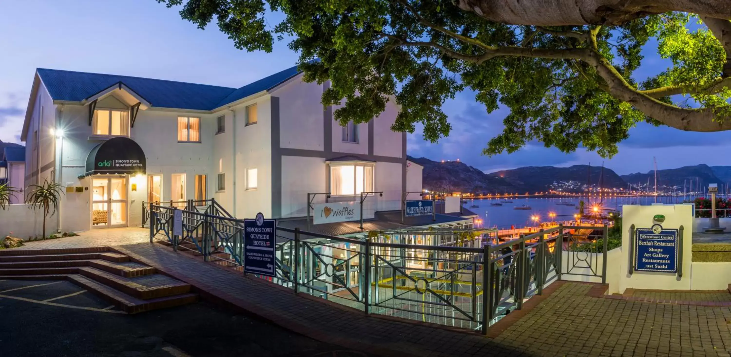 Facade/entrance in Simon's Town Quayside Hotel