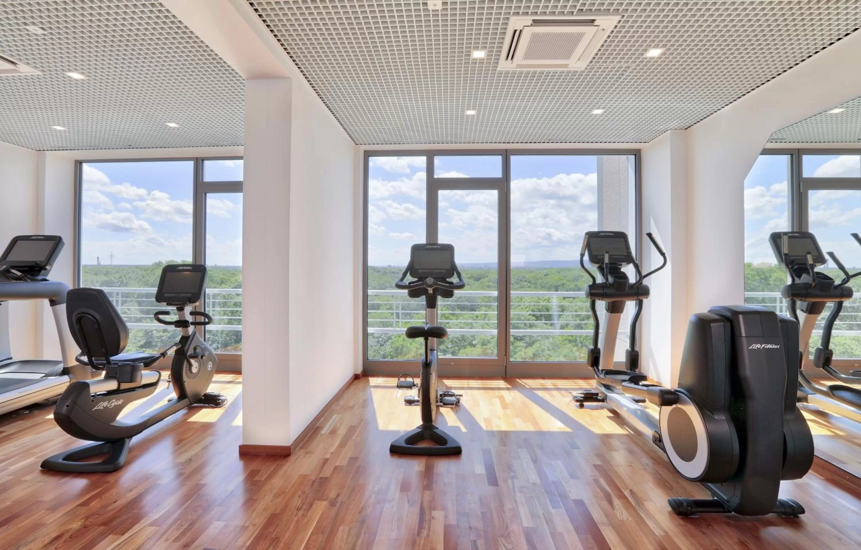 Fitness centre/facilities in H4 Hotel Frankfurt Messe
