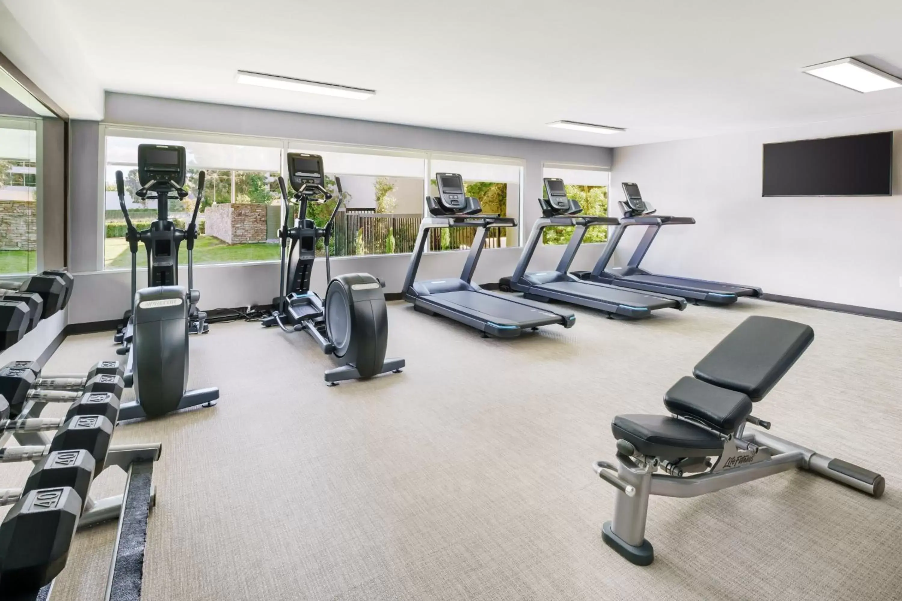 Fitness centre/facilities, Fitness Center/Facilities in Courtyard by Marriott Los Angeles Woodland Hills