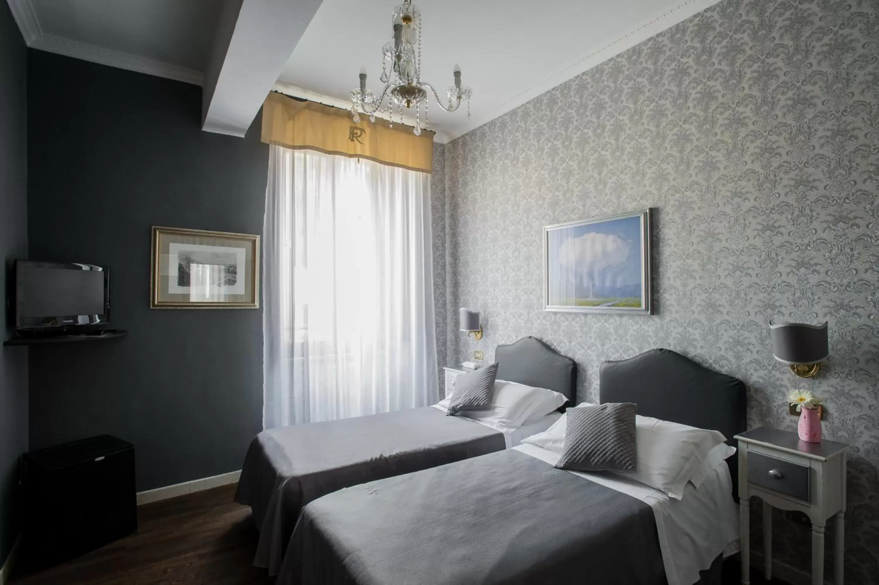Bed in Hotel Residenza In Farnese