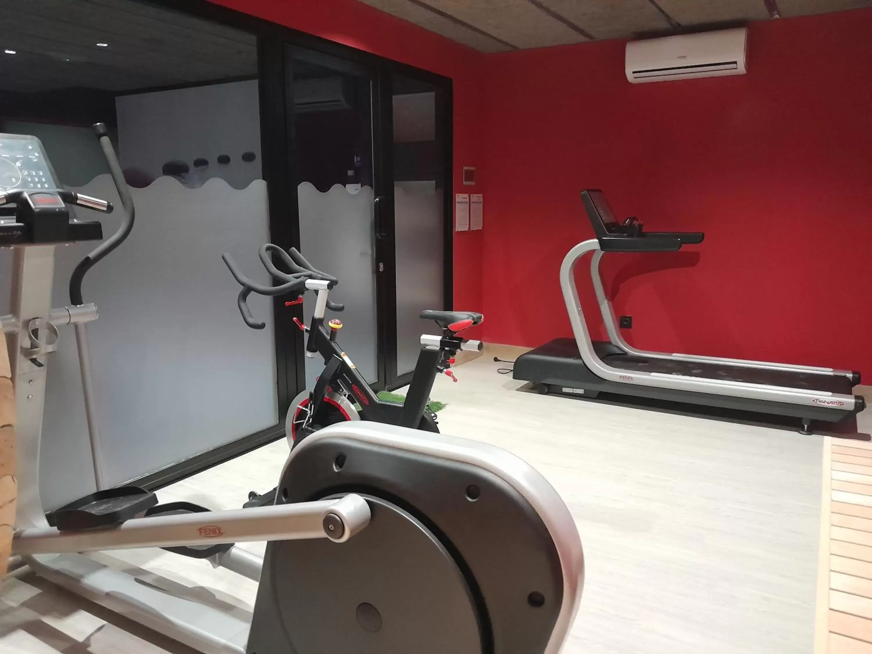 Fitness centre/facilities, Fitness Center/Facilities in AZAHAR BEACH Apartments & Spa