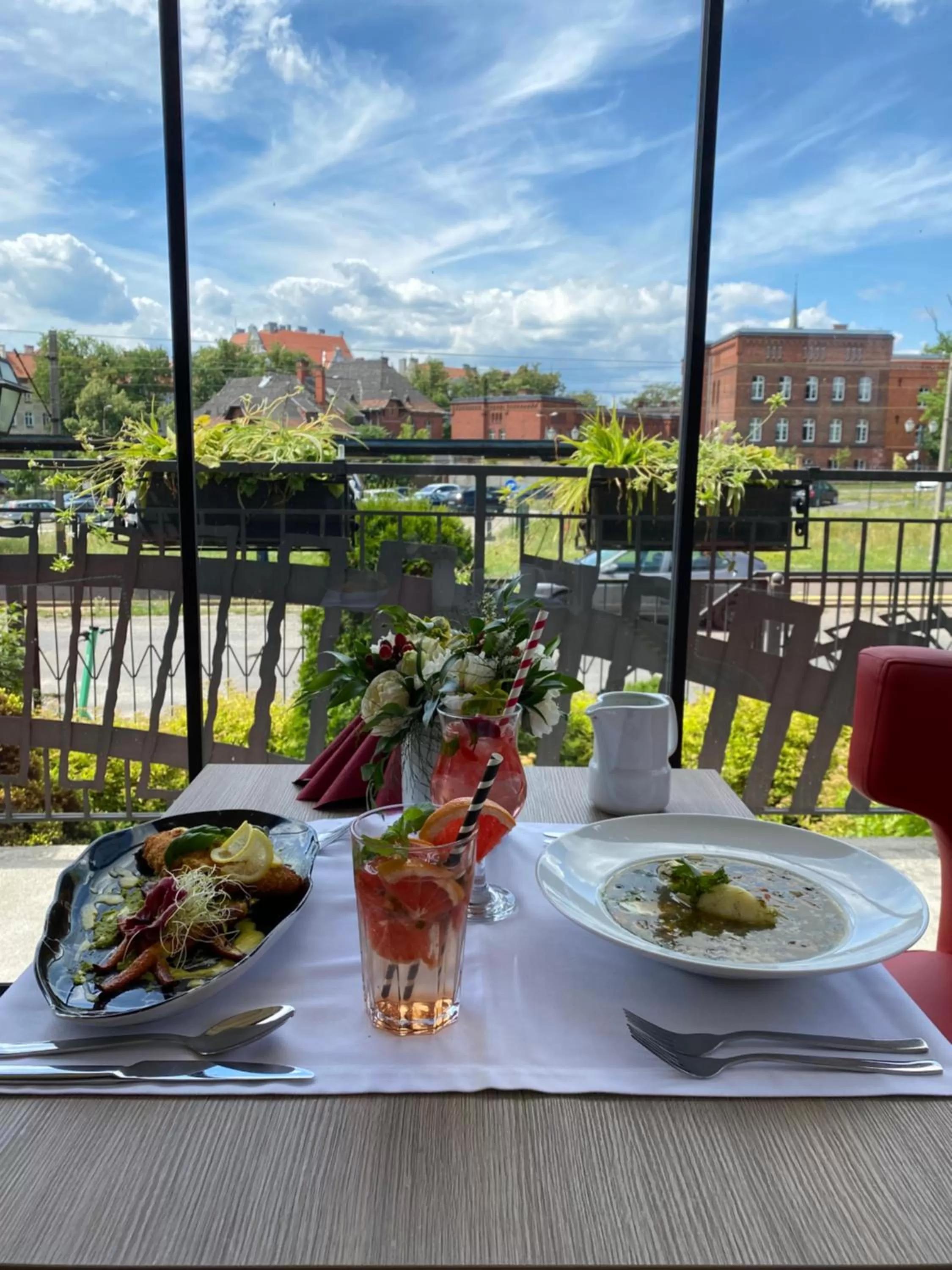 Restaurant/places to eat in Hotel Przystanek Torun