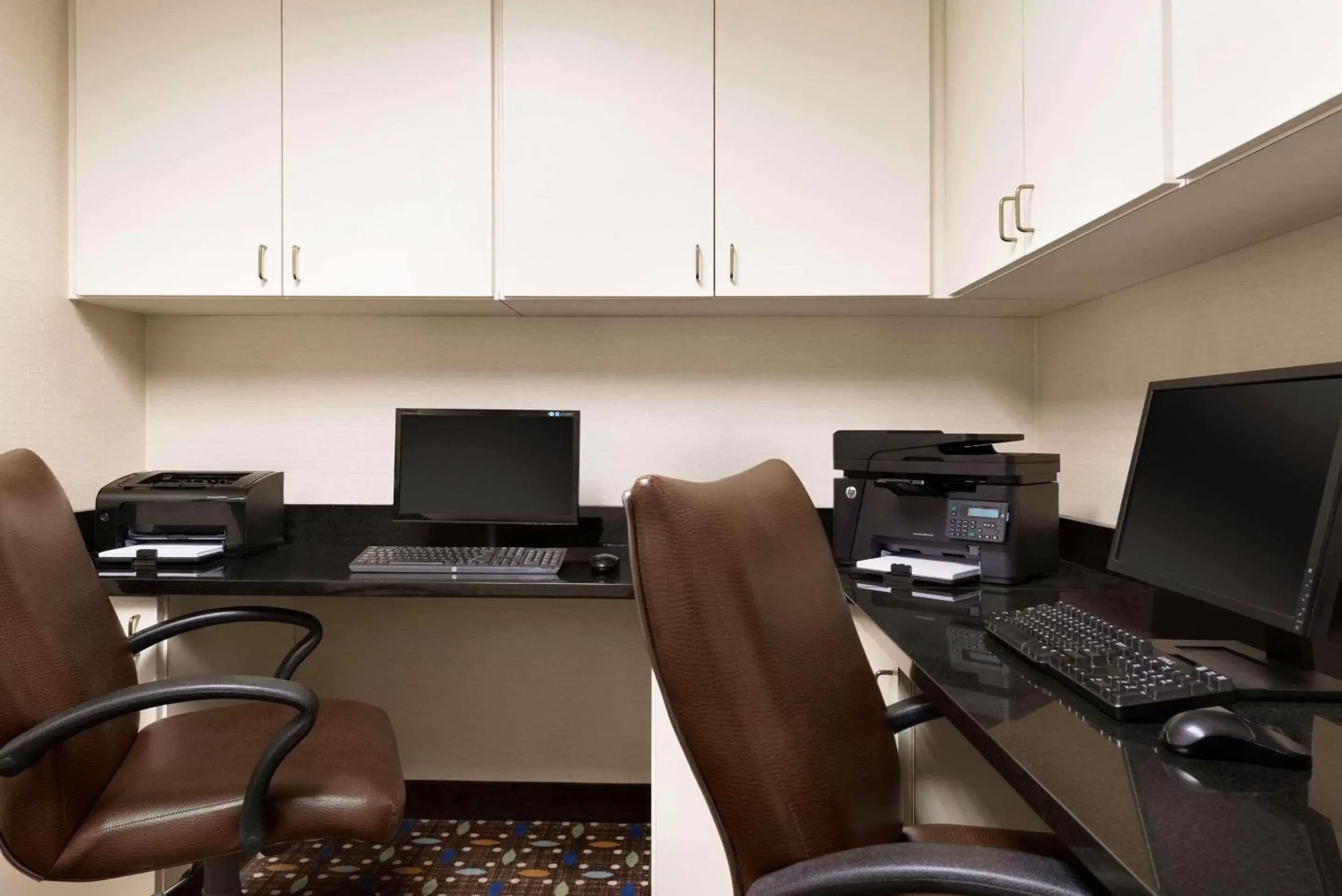 Business facilities, Business Area/Conference Room in Country Inn & Suites by Radisson, Evansville, IN
