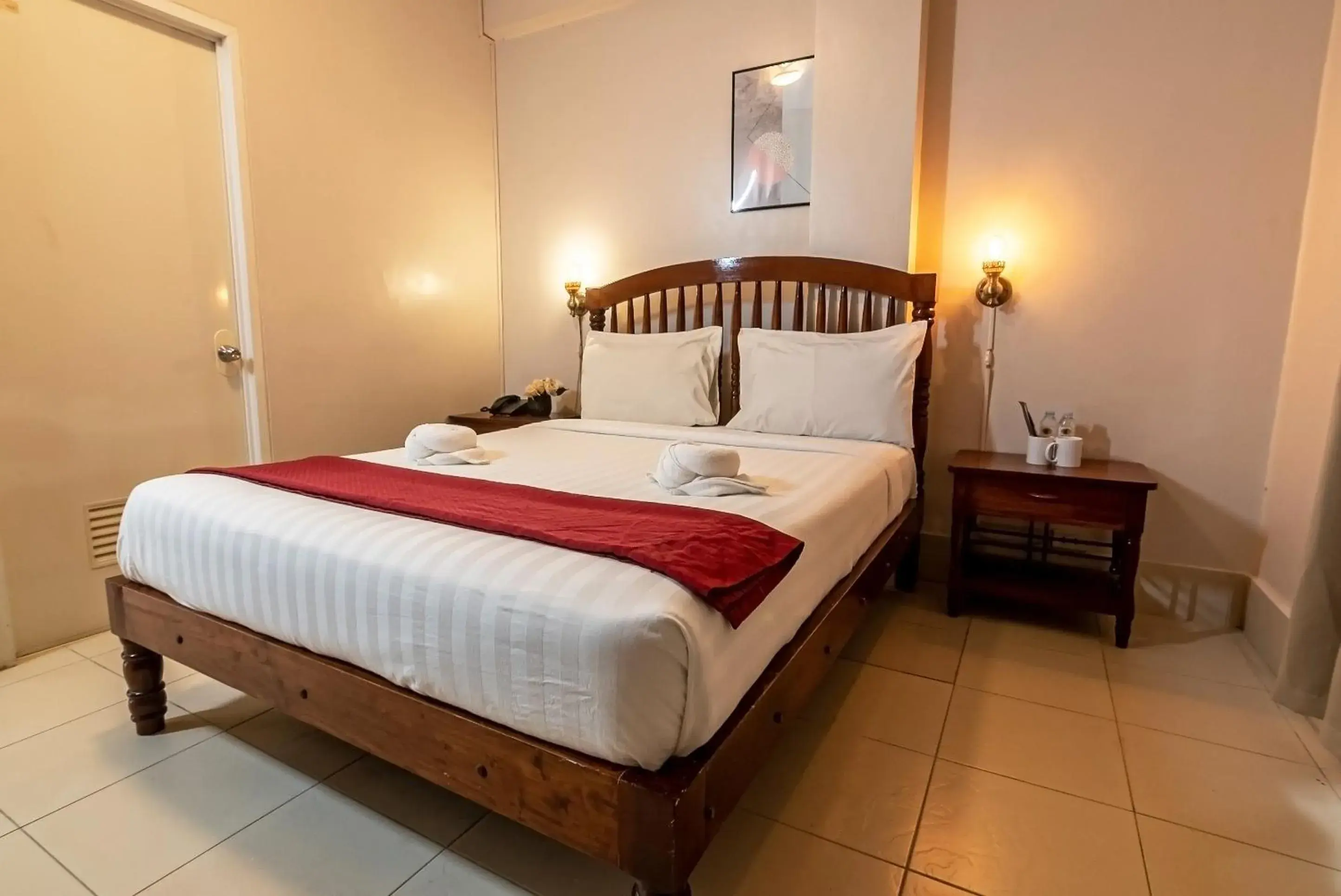 Bed in Kiwi Hotel
