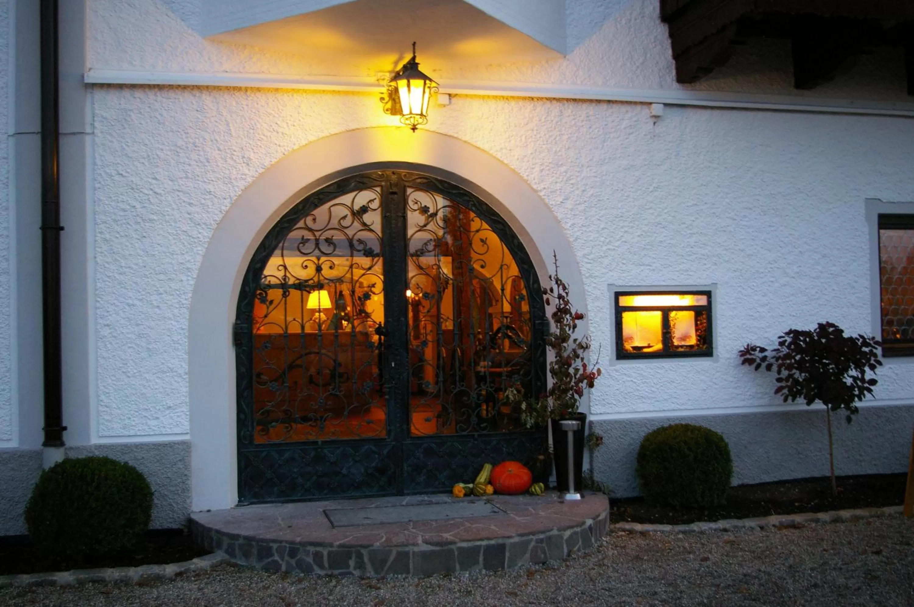 Facade/entrance in Landgasthof Goldener Pflug