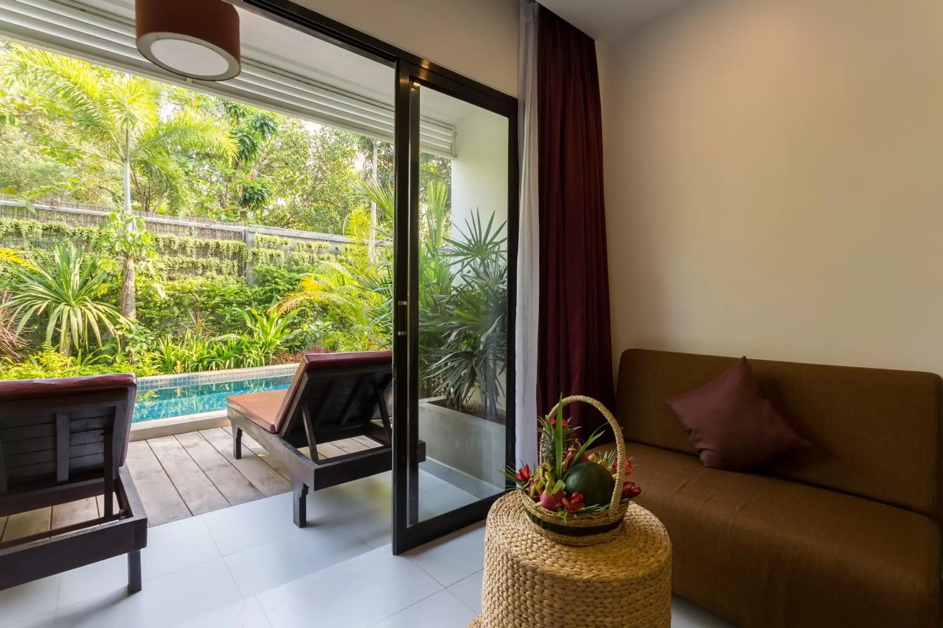 Balcony/Terrace, Seating Area in Ladear Privilege Rooms