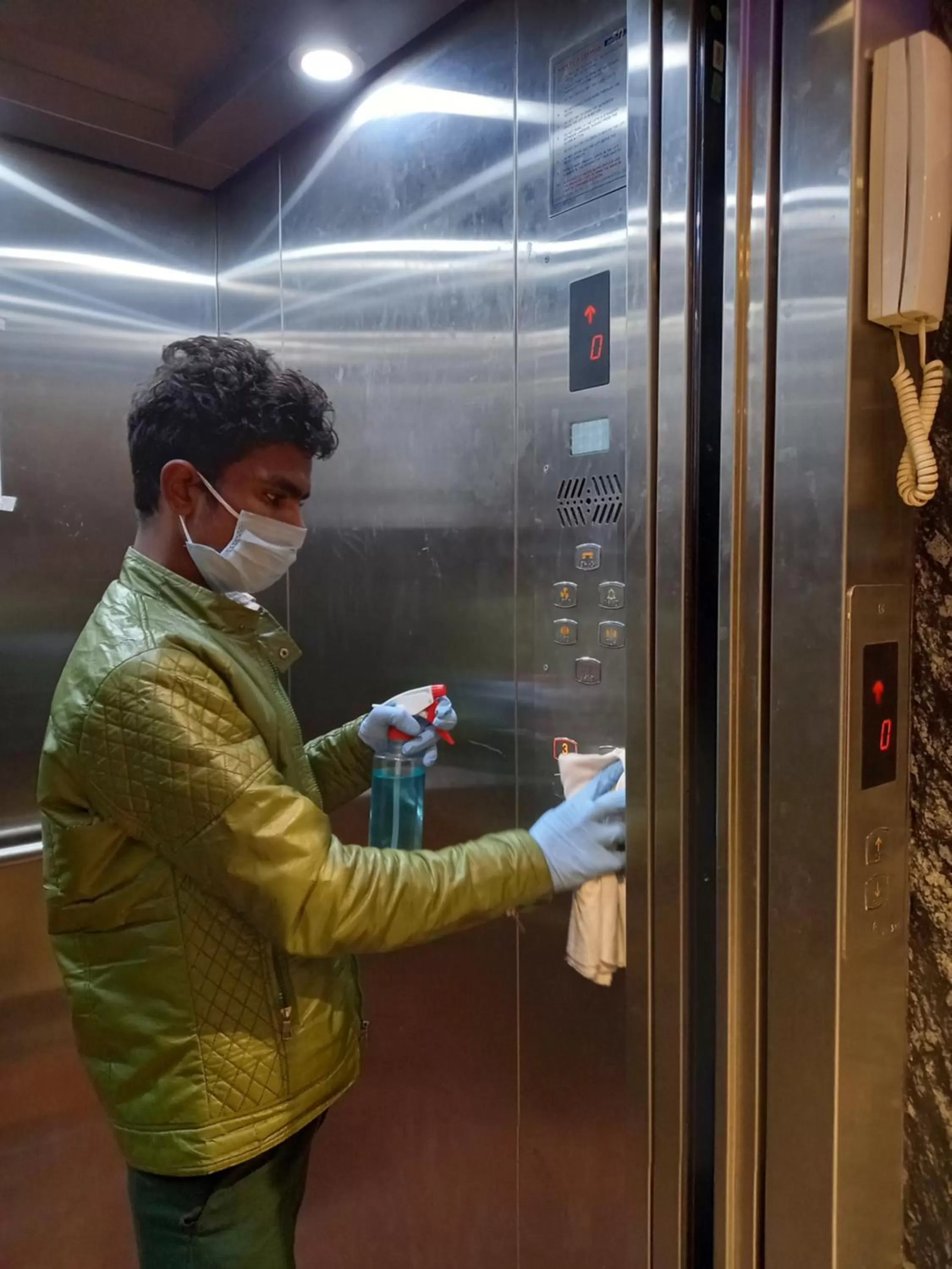 Staff in Olivia Hotels At Delhi Airport