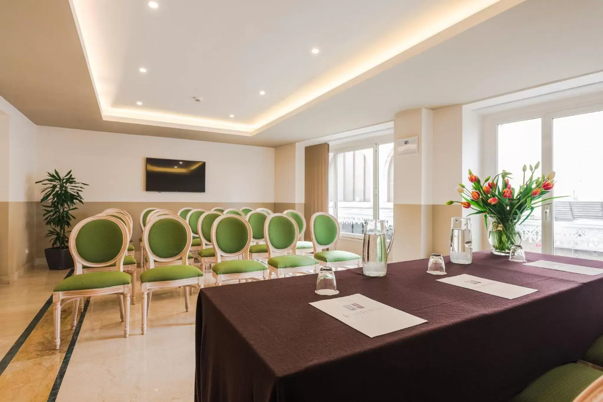 Meeting/conference room in Raeli Hotel Siracusa